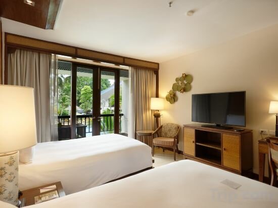 Tropical Deluxe Twin Bed