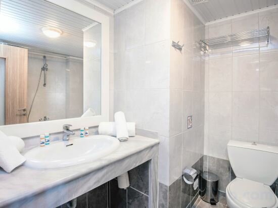 Twin Room with Sea View