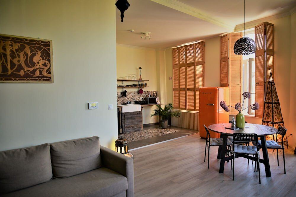 Mastersuite 2 - Theatersquare