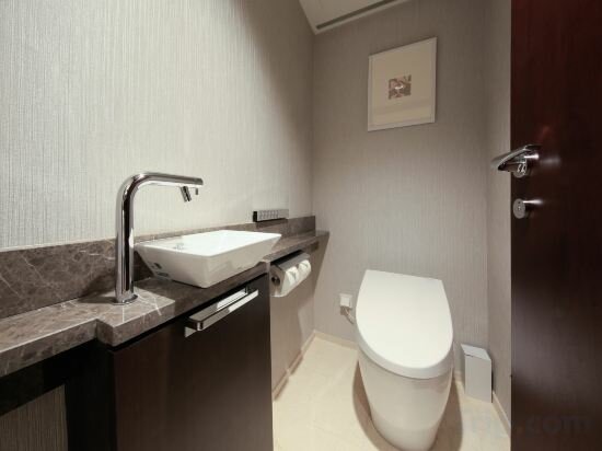 High Floor Triple Room (17F-19F)