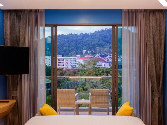 Premier Garden View Room