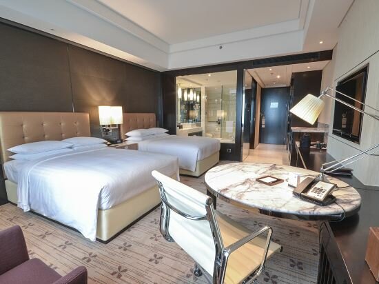 Deluxe Room (2 Beds)