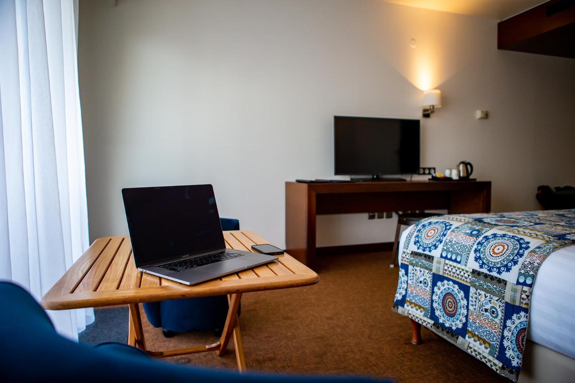 Standard Single Room - No Sea View