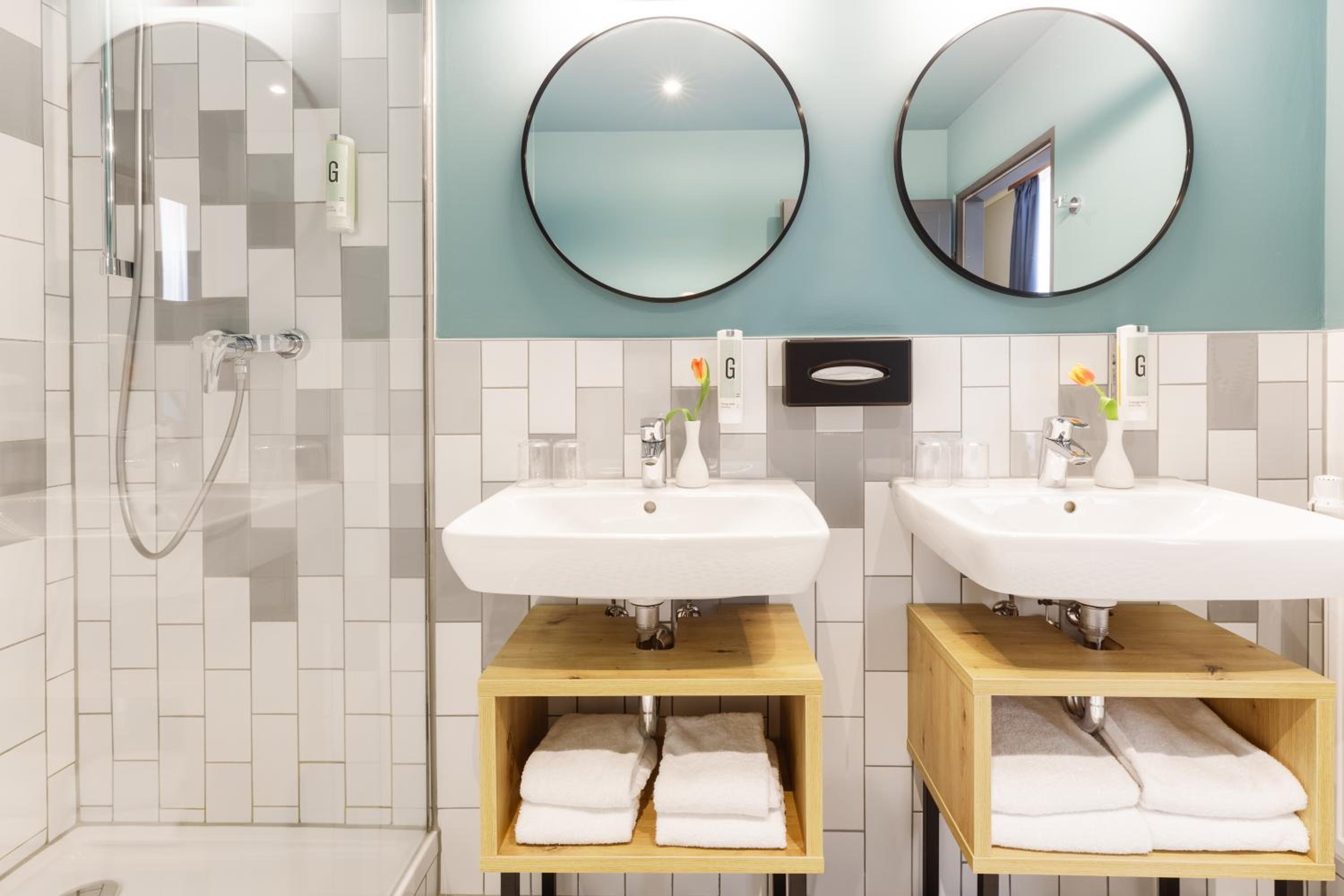 Standard Family Room with Two Queen Beds