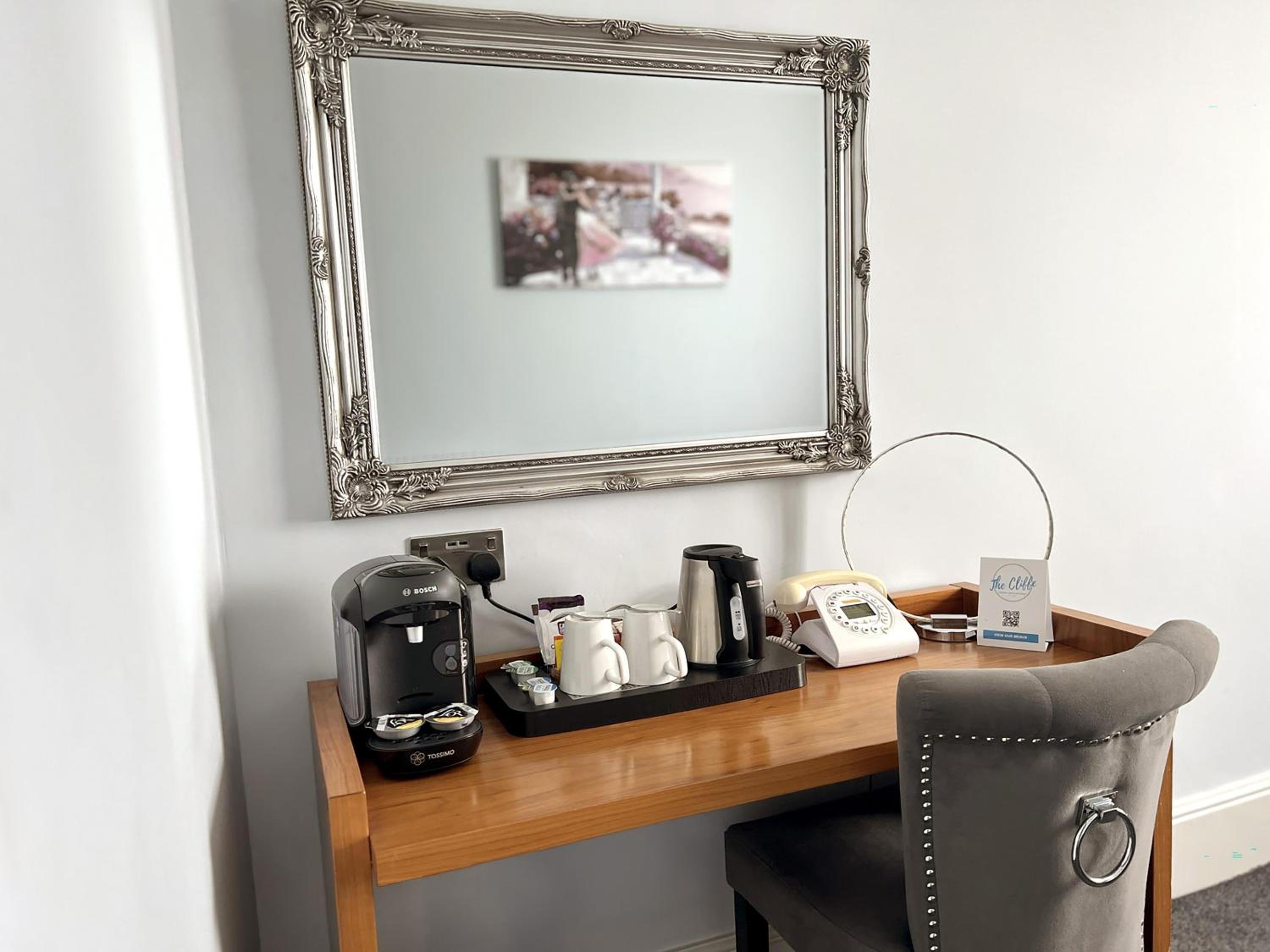 Junior King Suite 