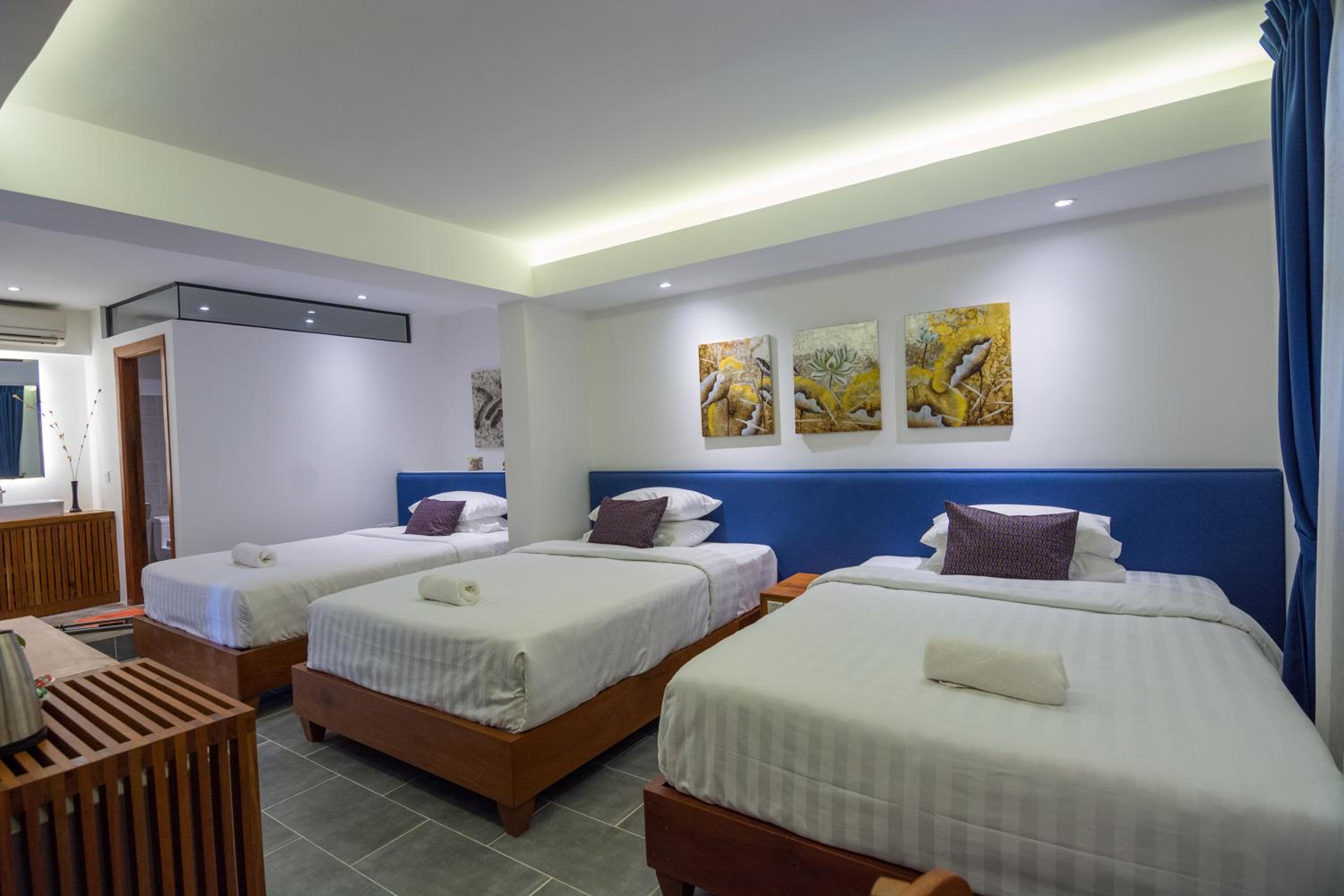 Deluxe Triple Room