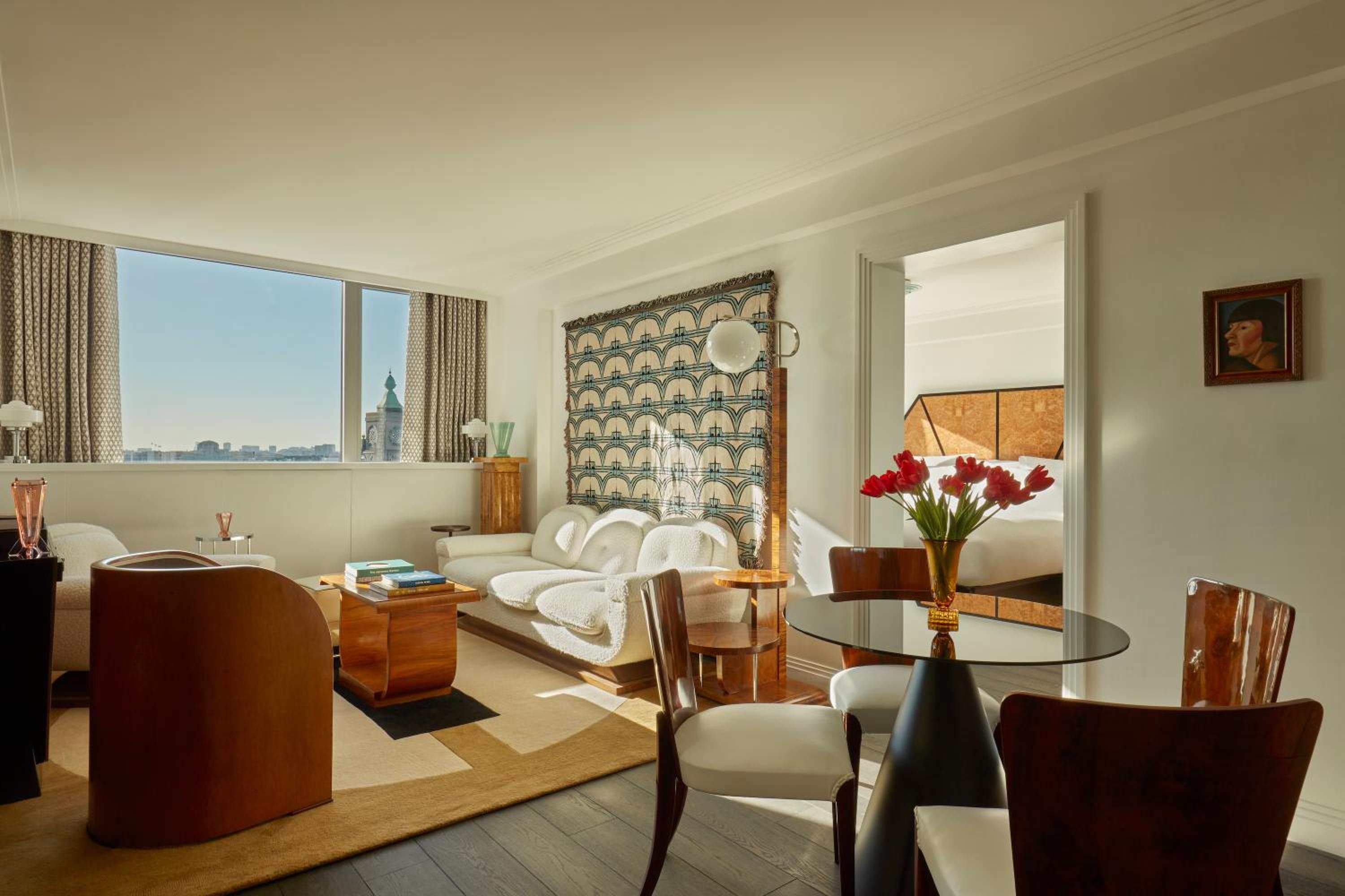 Art Deco Suite