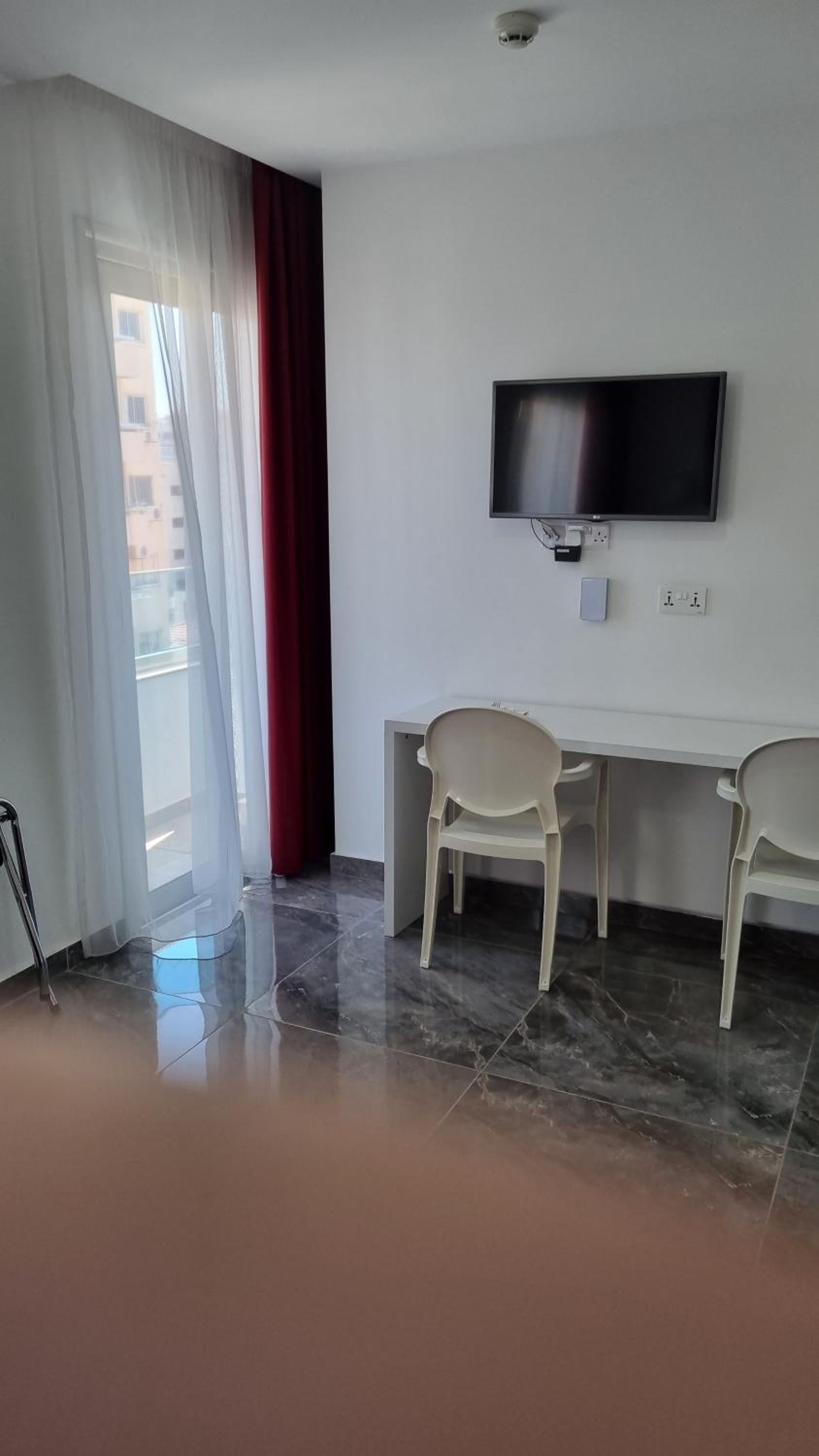 Superior Deluxe Double or Twin Room 