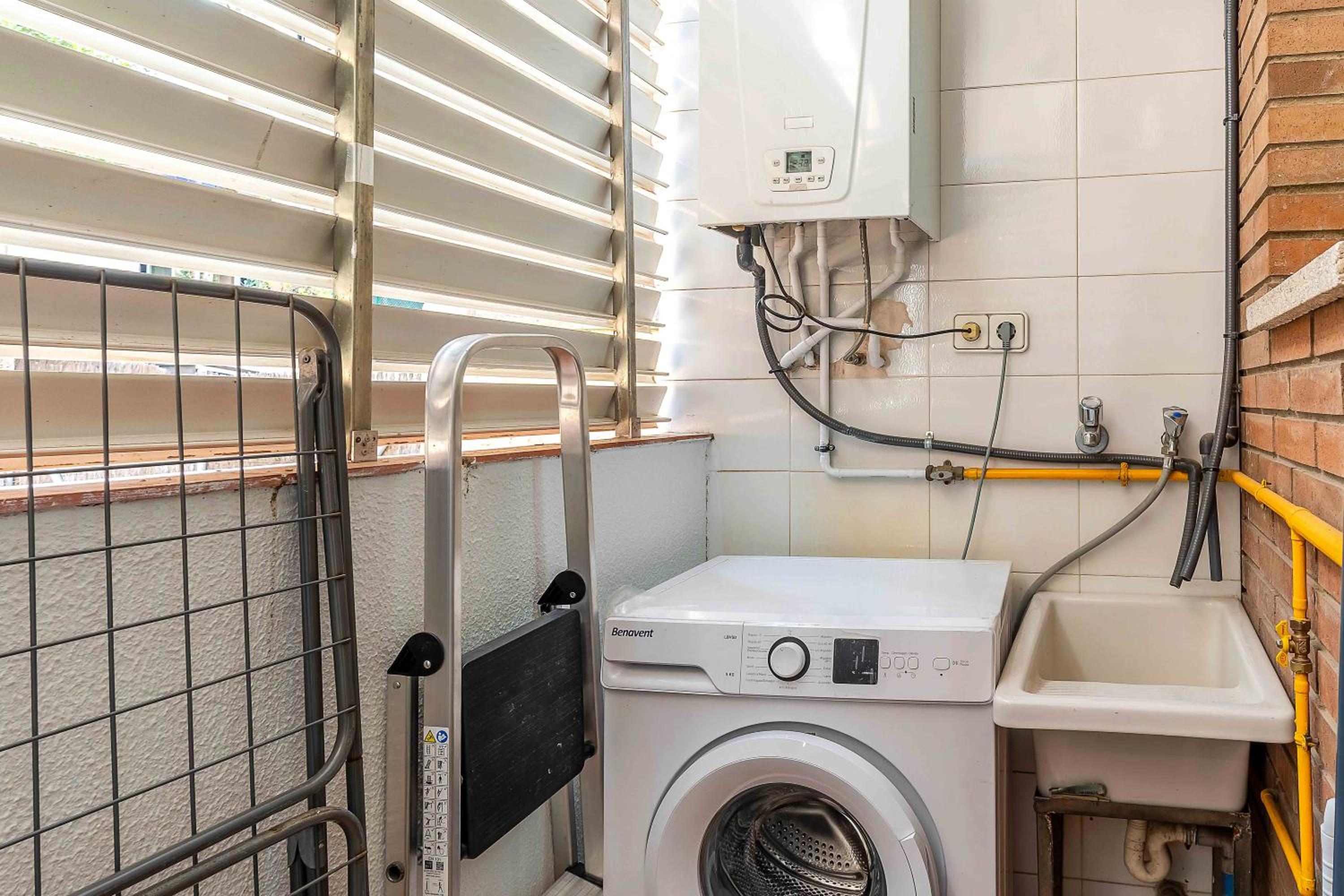 Two-Bedroom Apartment (4 Adults) - Top Floor without Elevator