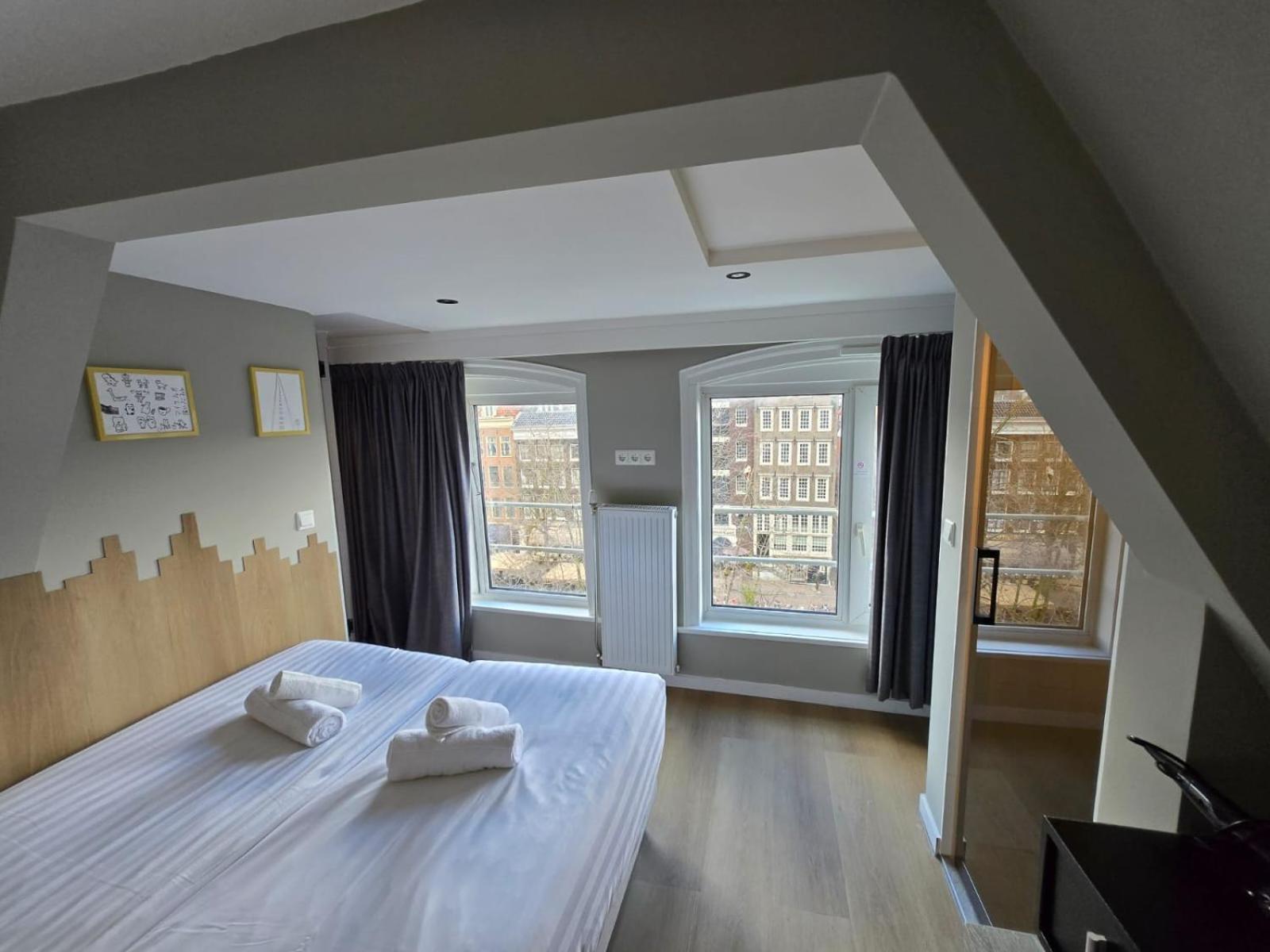 Double Canal View with Private Bathroom