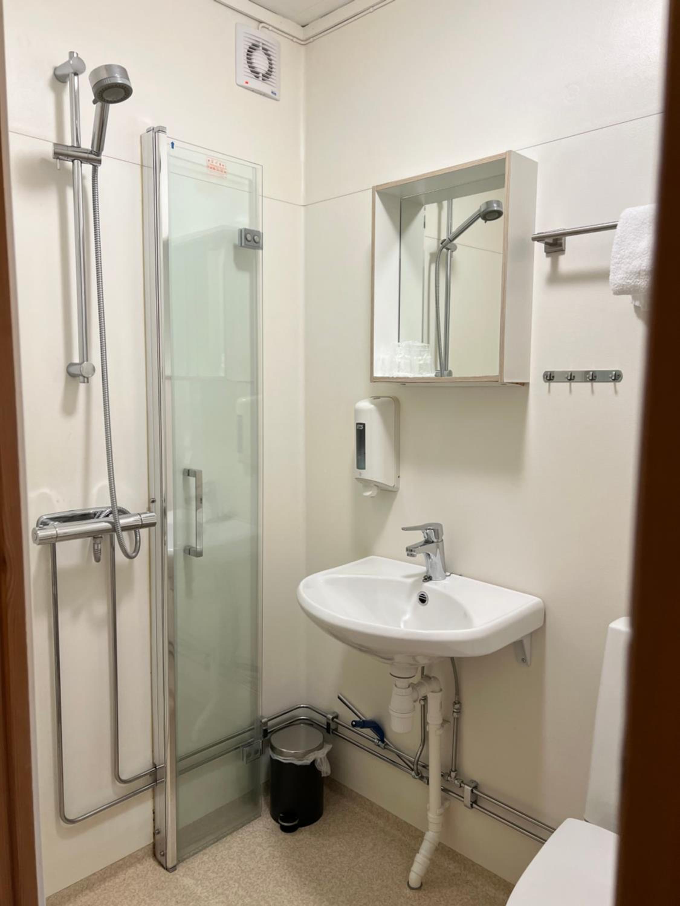 Apartment (3 Adults) with Free Parking