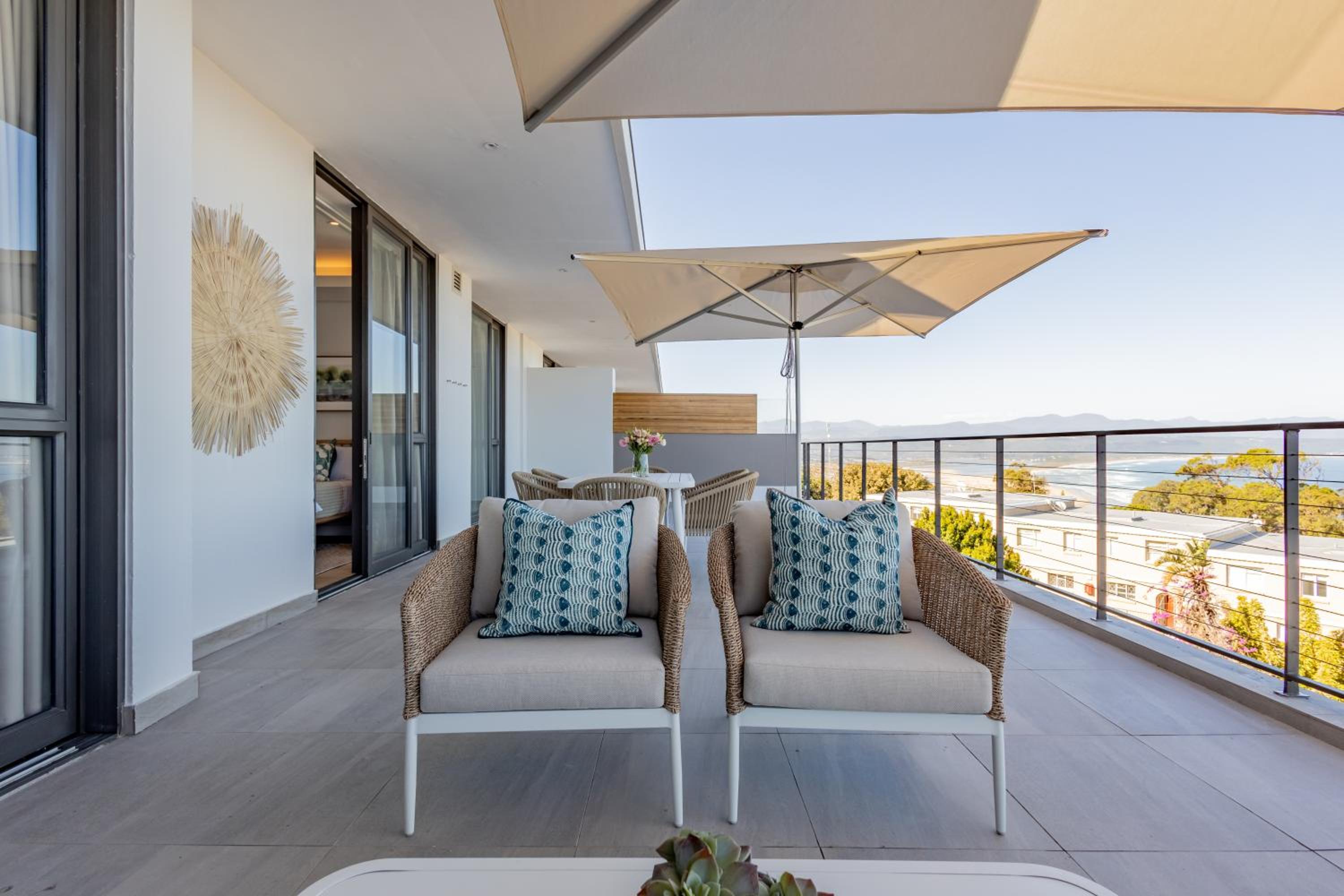 Three Bedroom Luxury Superior Apartment 303