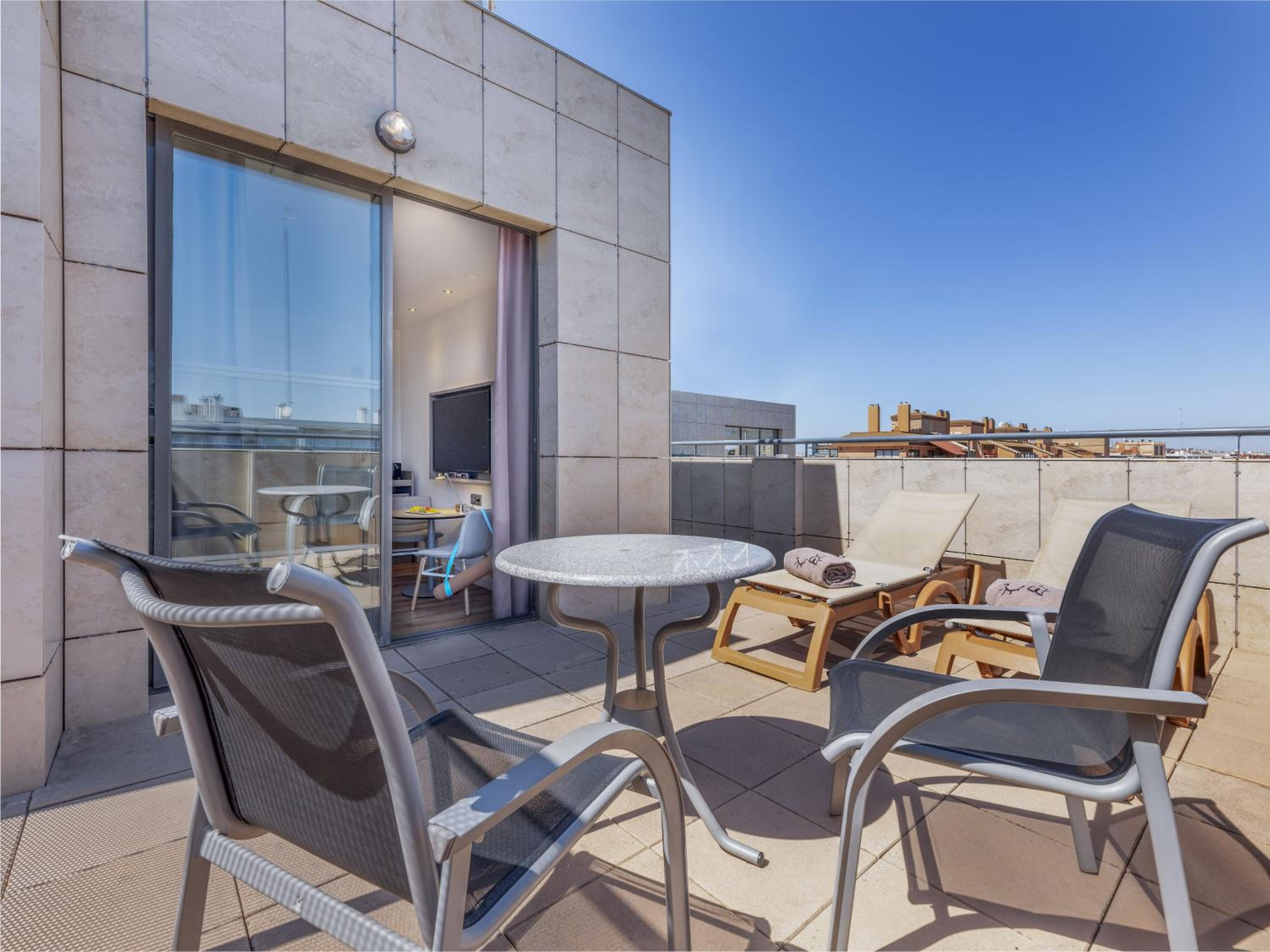 The Studio with Terrace