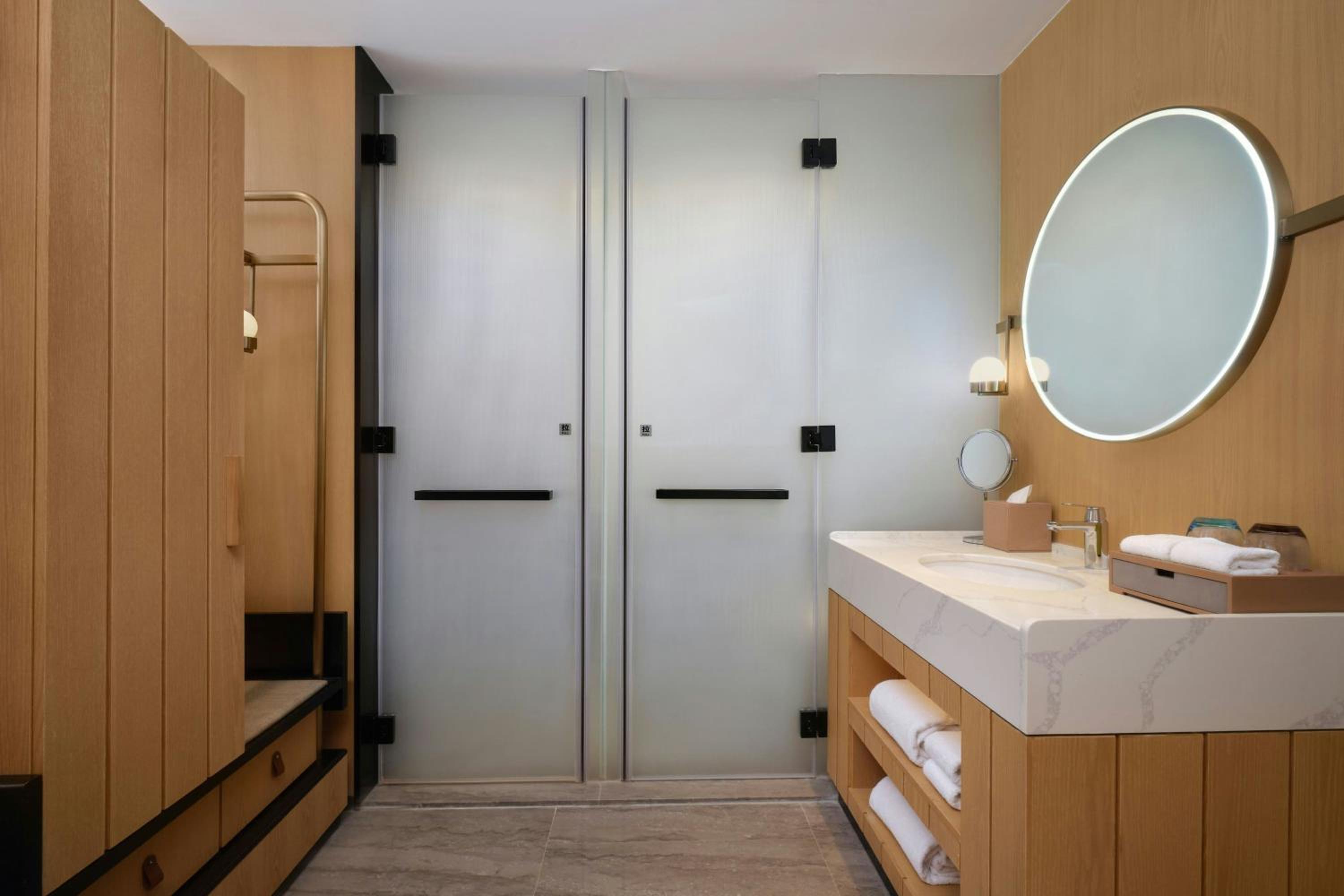 Standard Double Room with Two Double Beds 