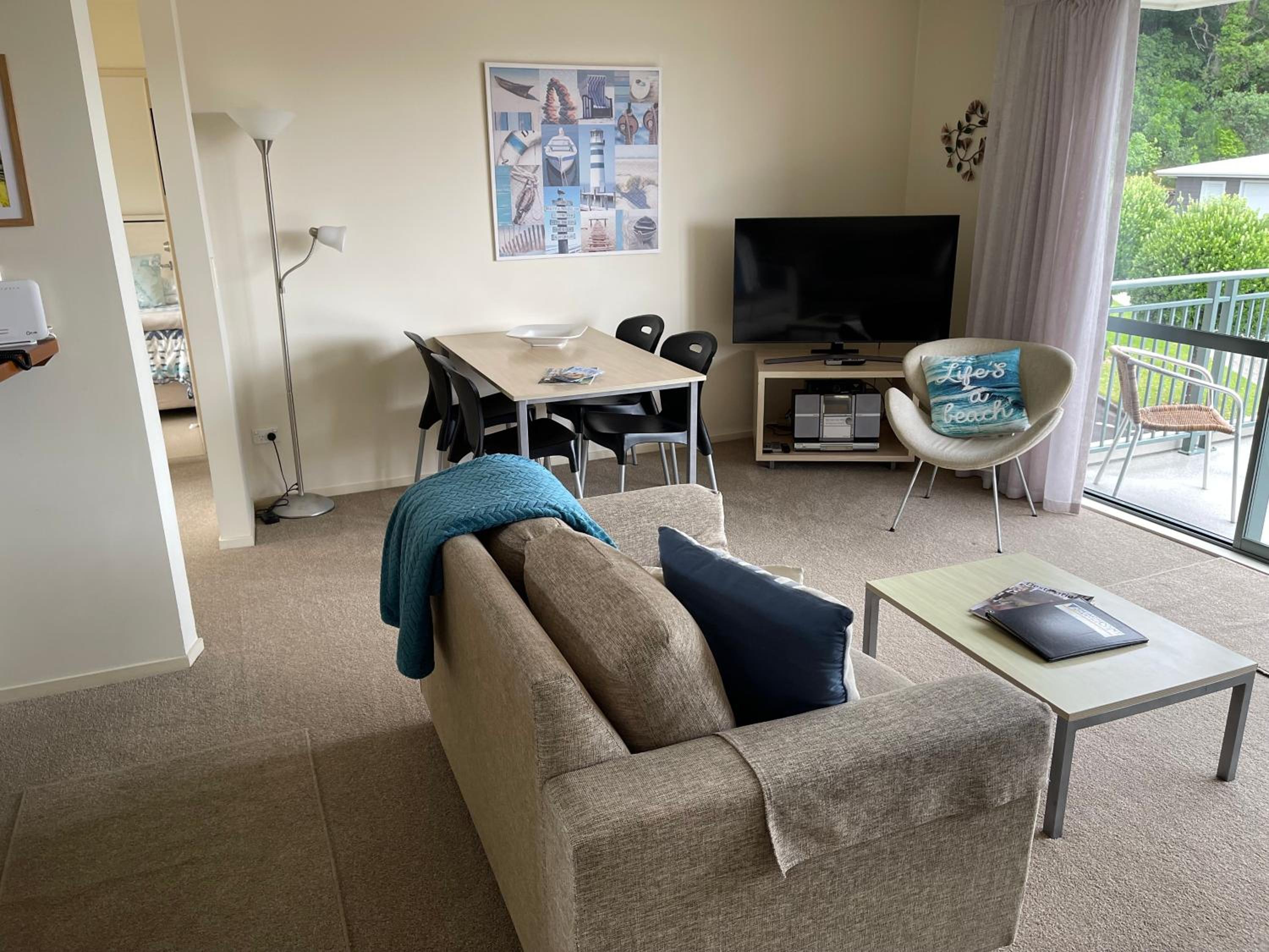 One-Bedroom Apartment