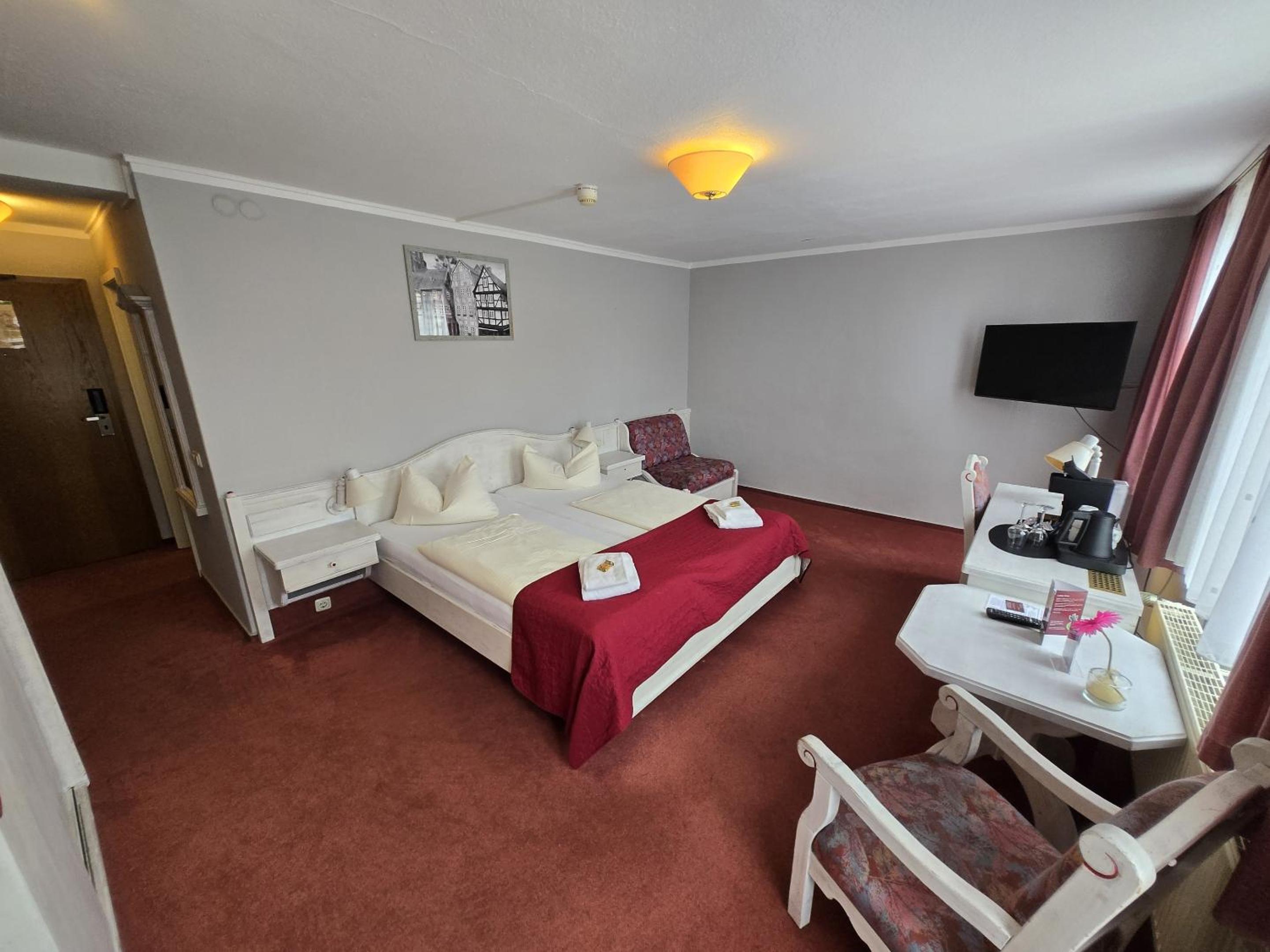 Large Double Room