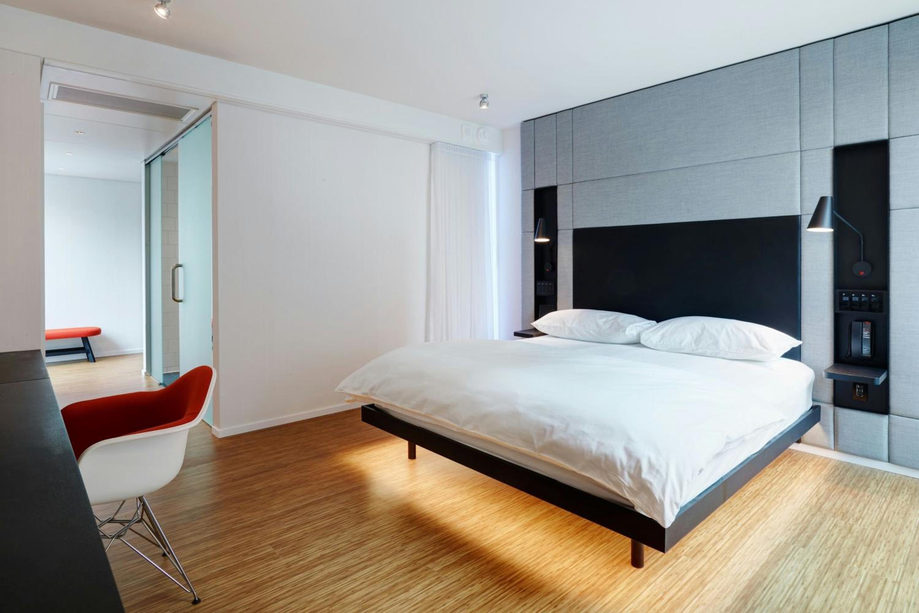 King Room - Accessible