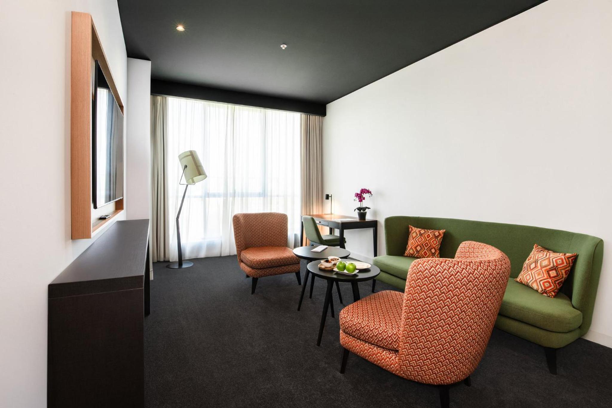 One-Bedroom Suite with Terrace