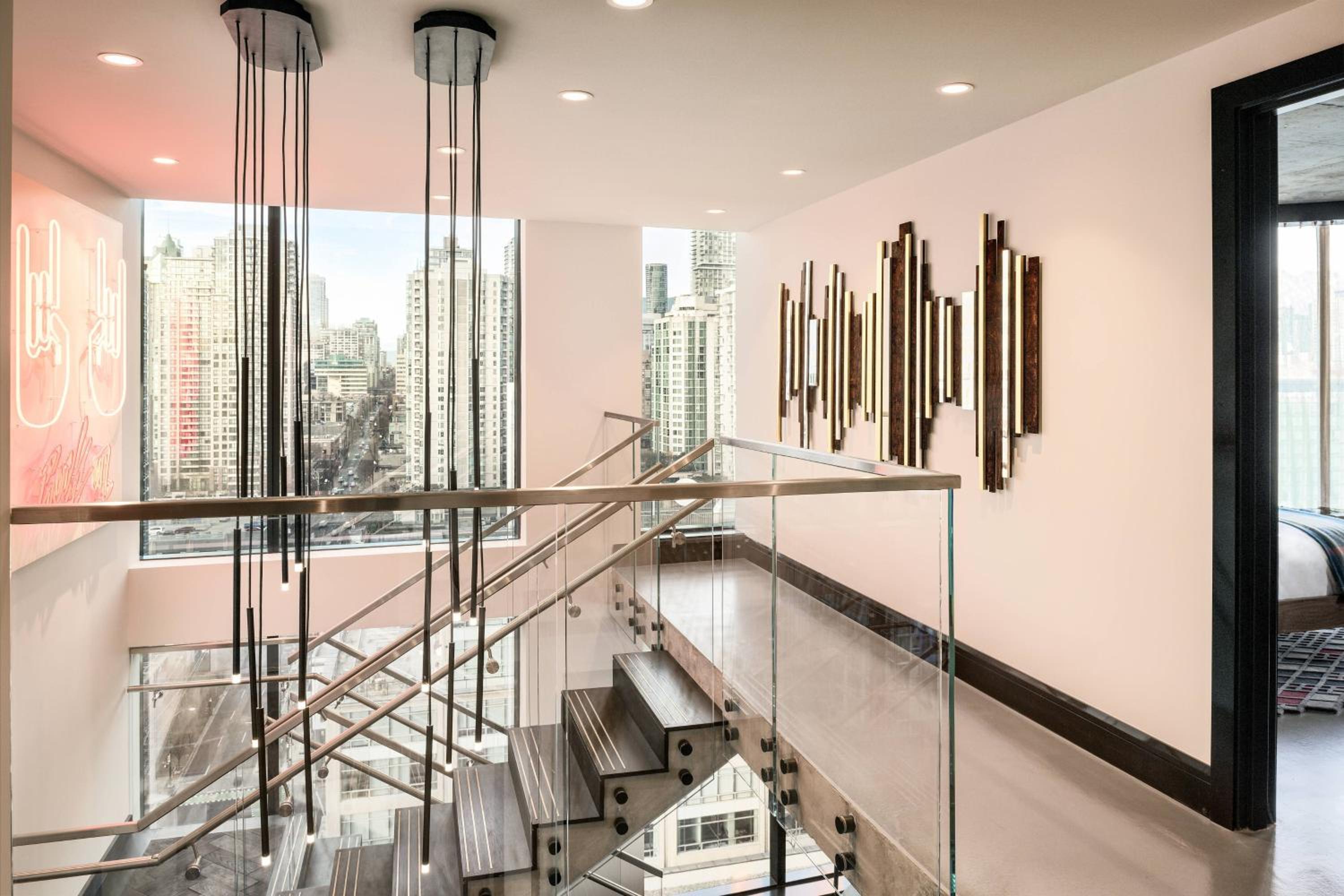 Two-Bedroom Bi-Level Suite with Fireplace - High Floor