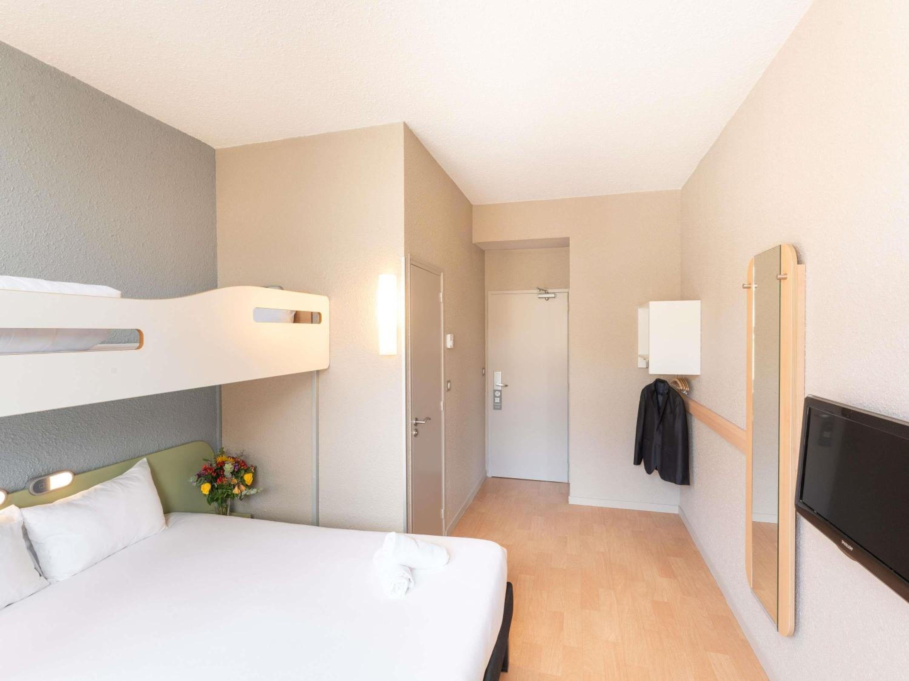 Standard Double Room with a Bunk Bed