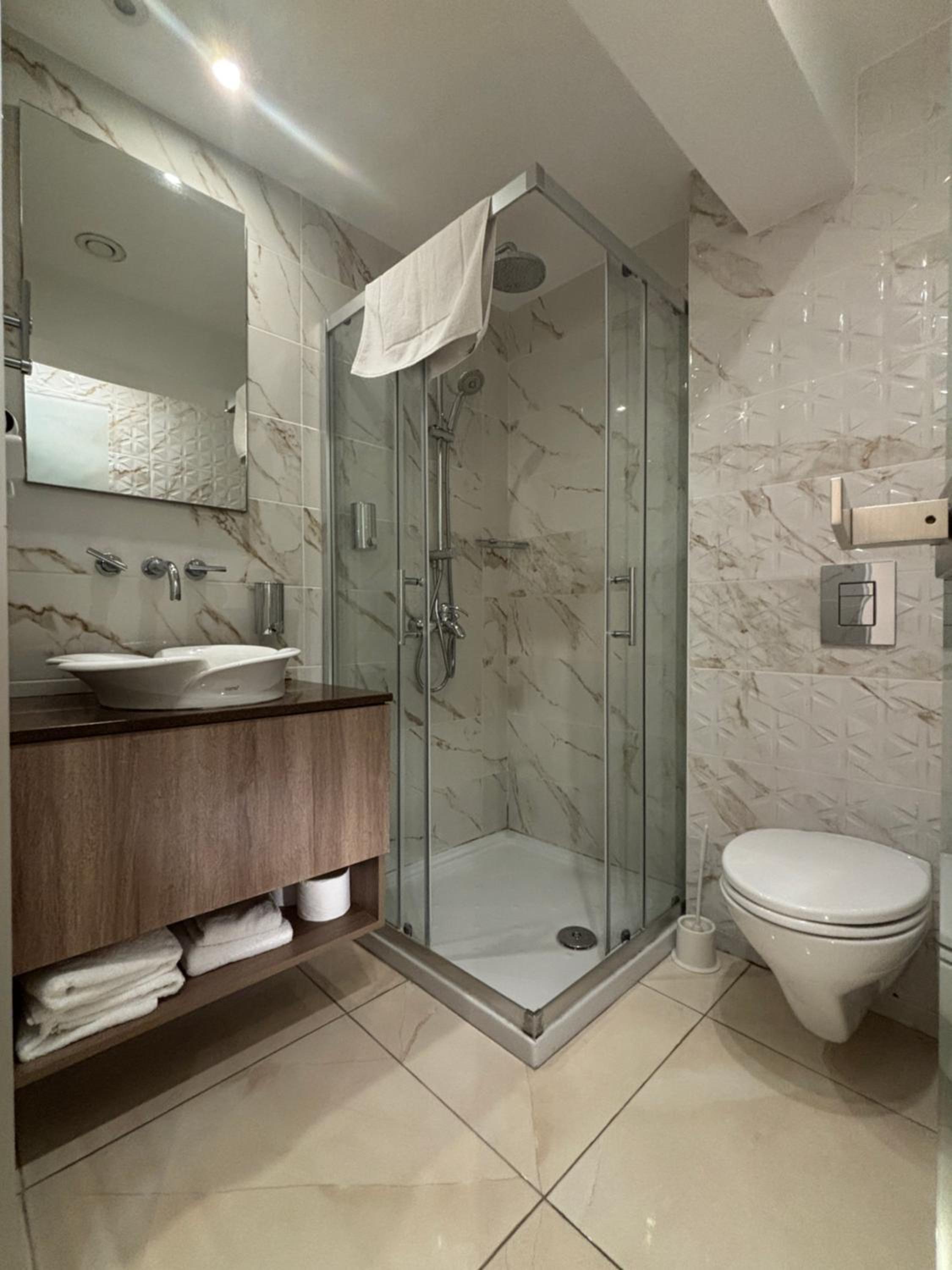 Economy Double or Twin Room