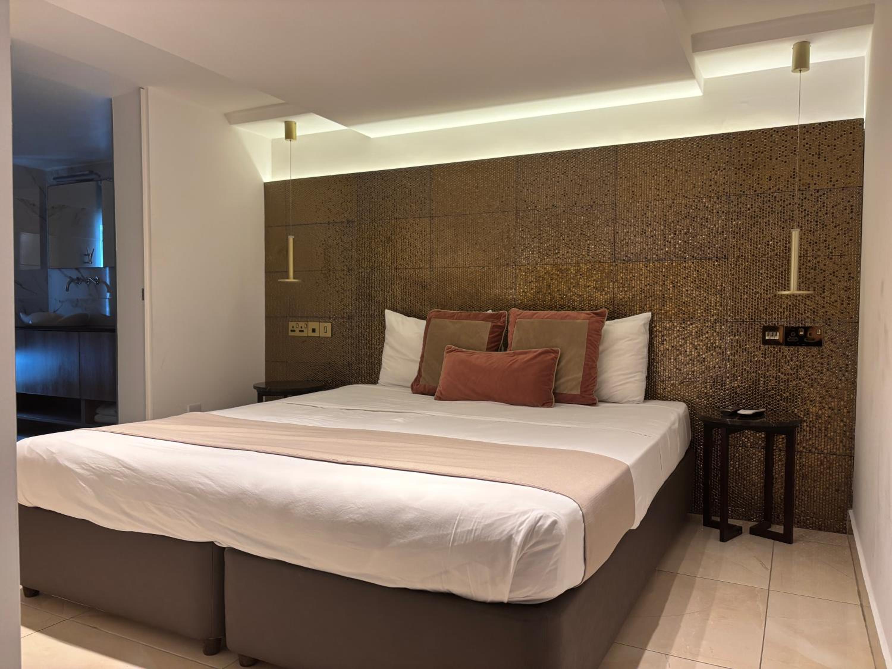 Economy Double or Twin Room