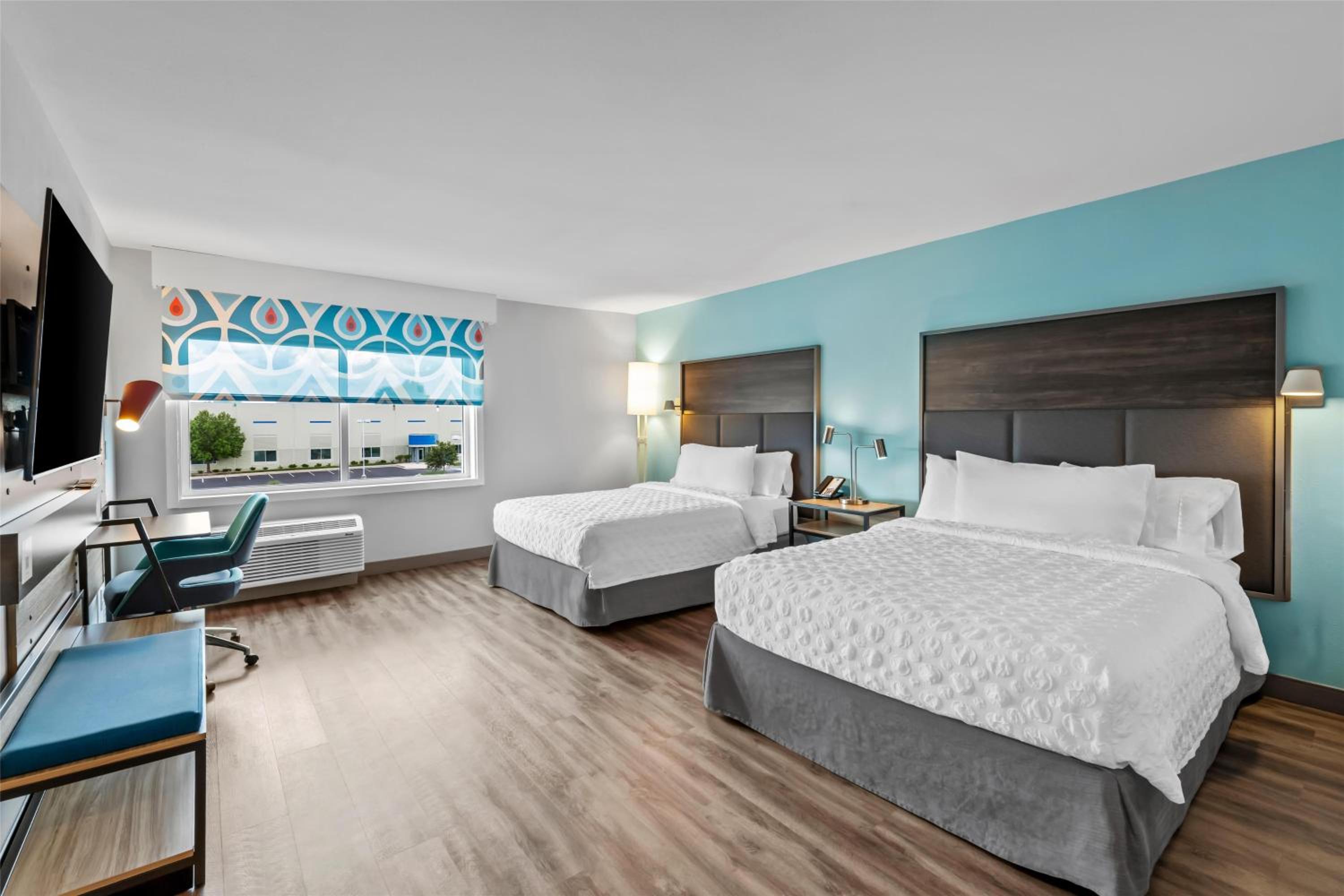 Queen Room with Two Queen Beds - Mobility and Hearing Access