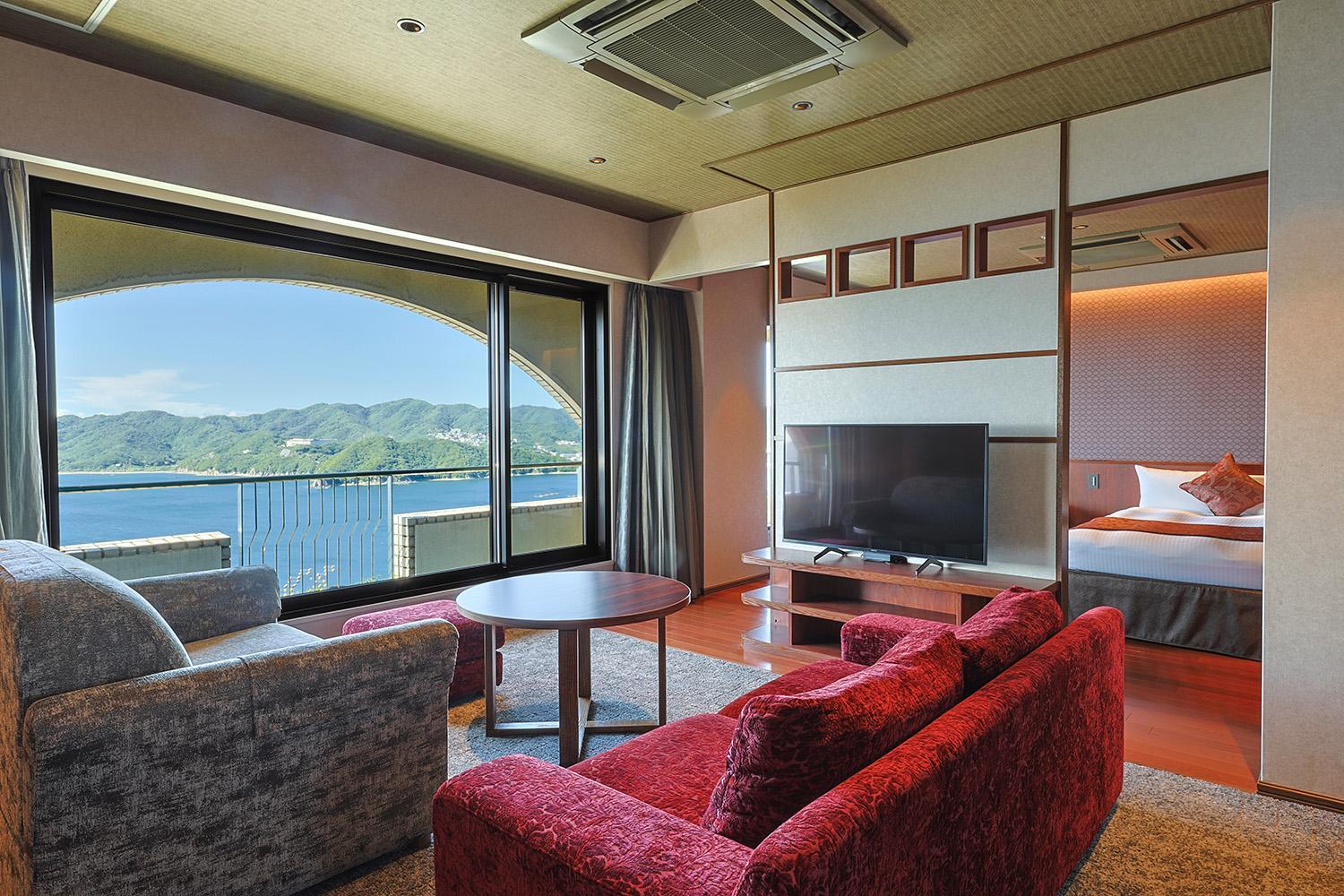 Suite (No.711) - No Smoking (7th Floor)