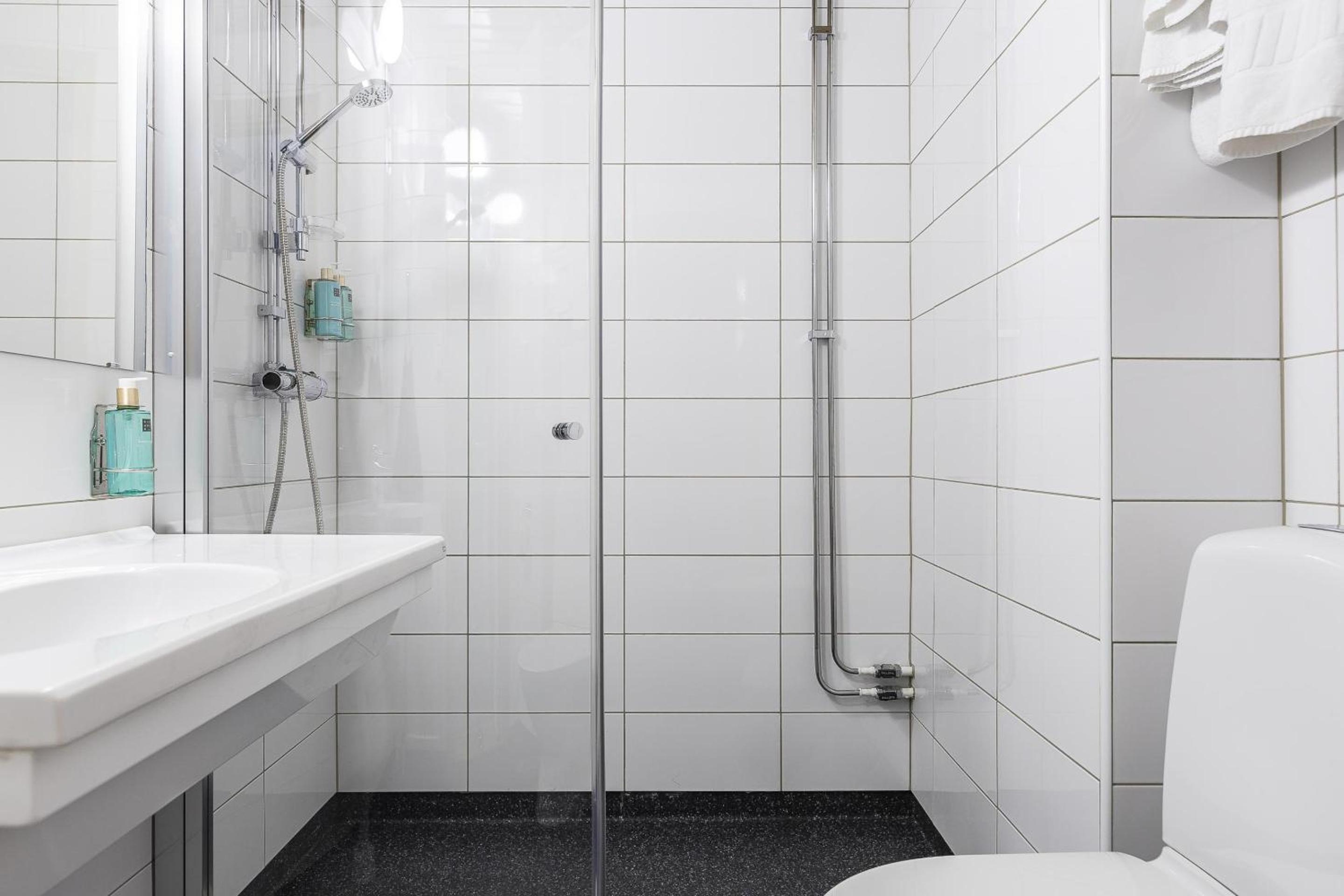 Deluxe King Room - Non-Smoking