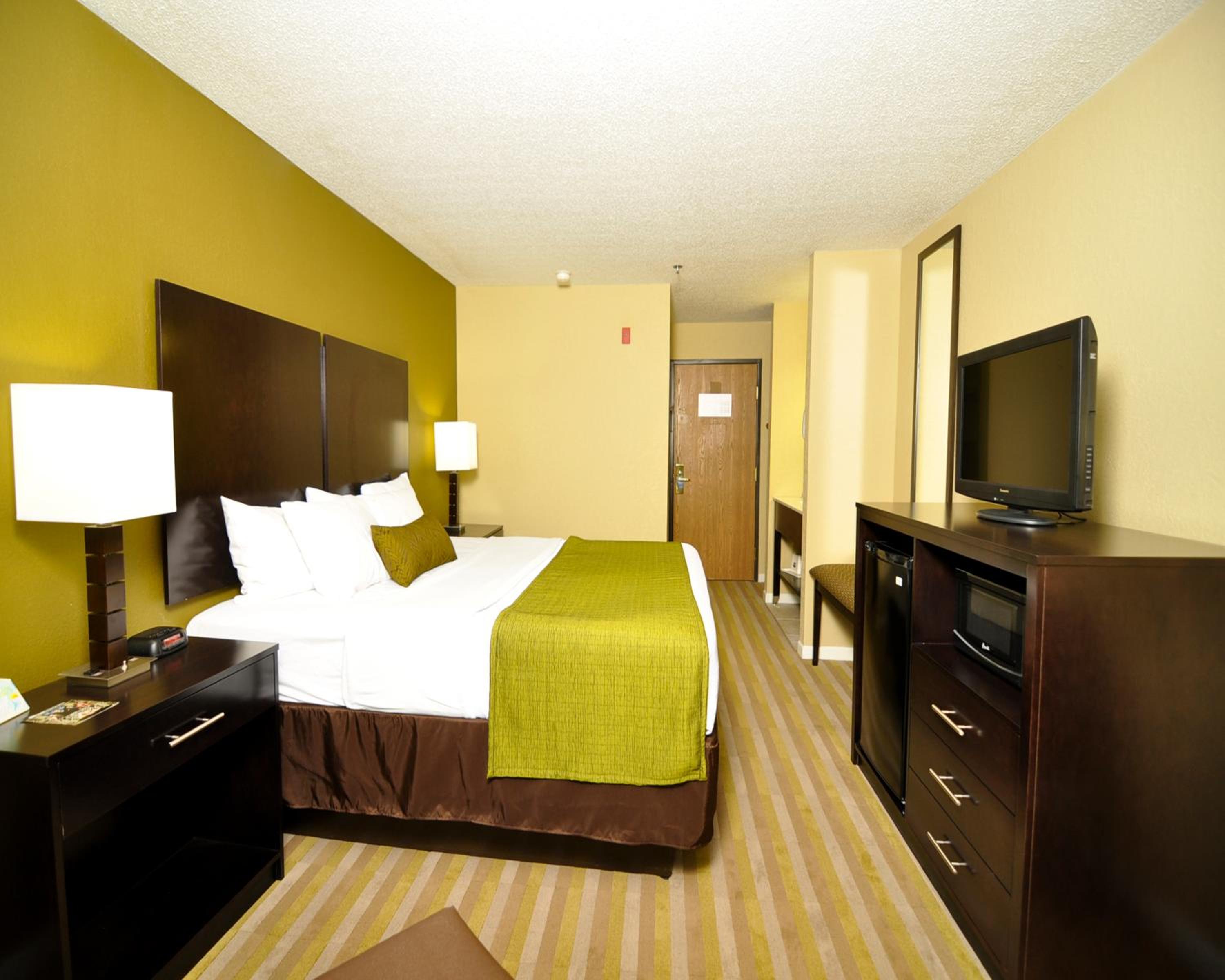 King Room - Non-Smoking