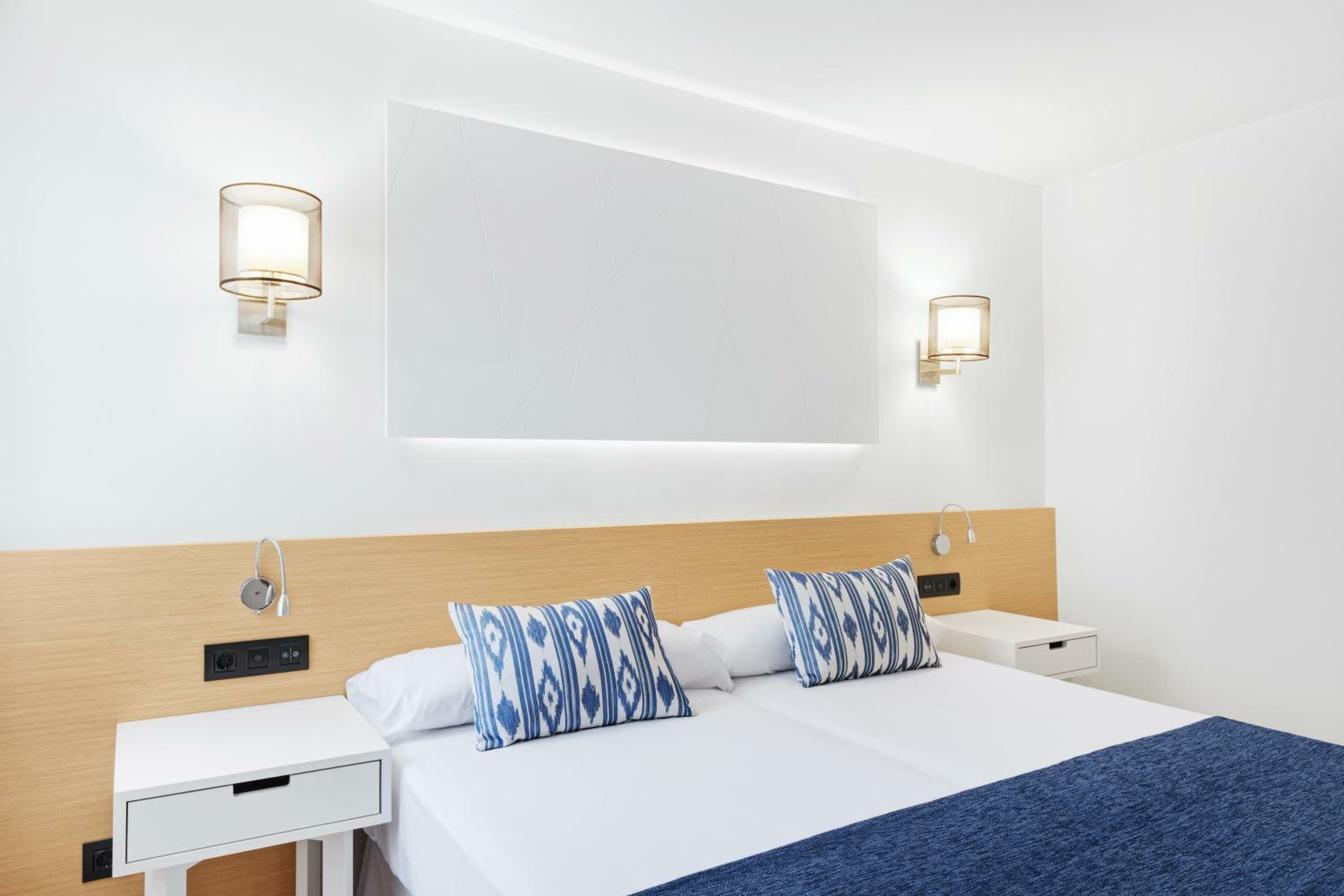 One-Bedroom Standard Apartment