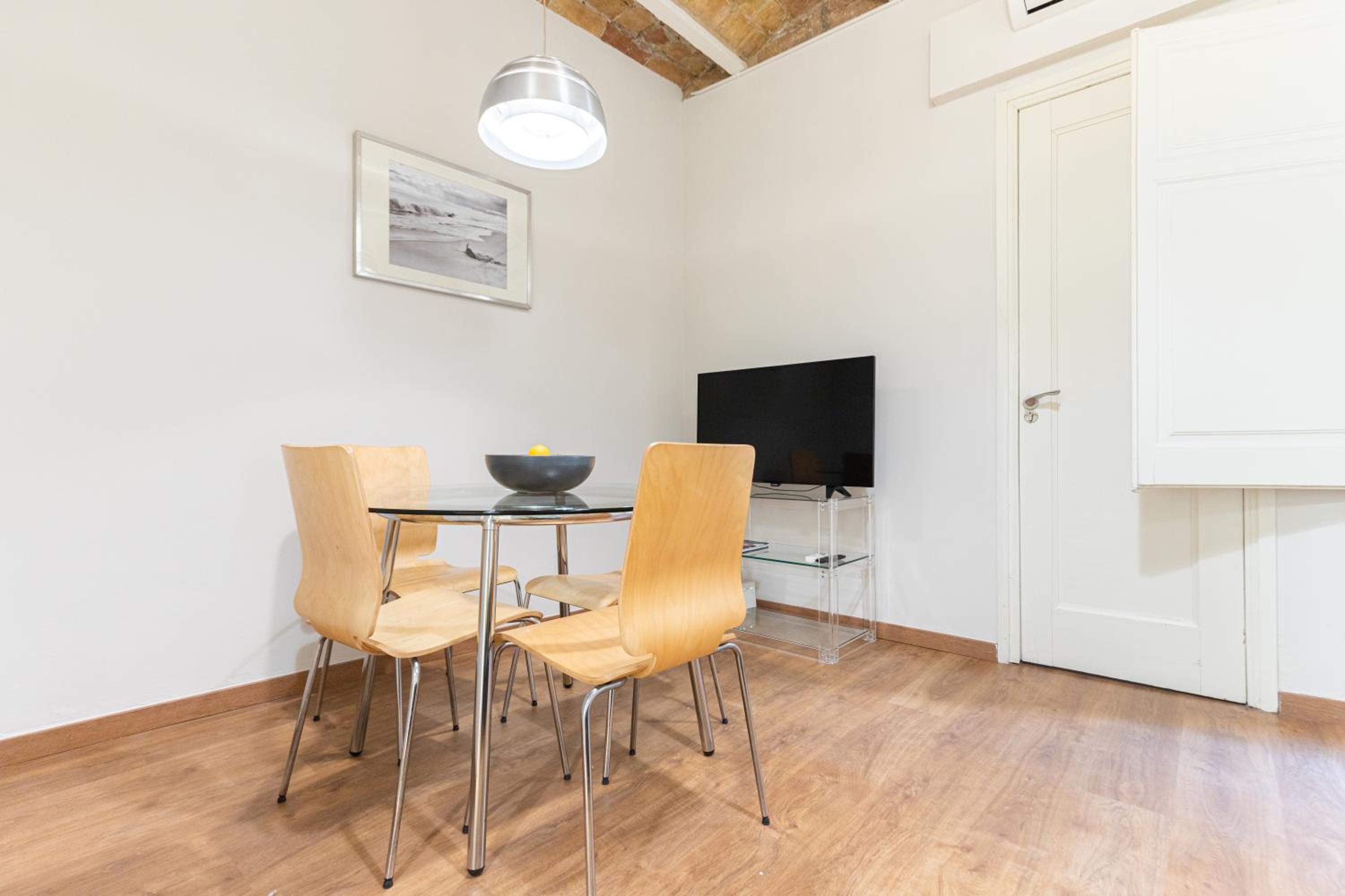 Four-Bedroom Standard Apartment