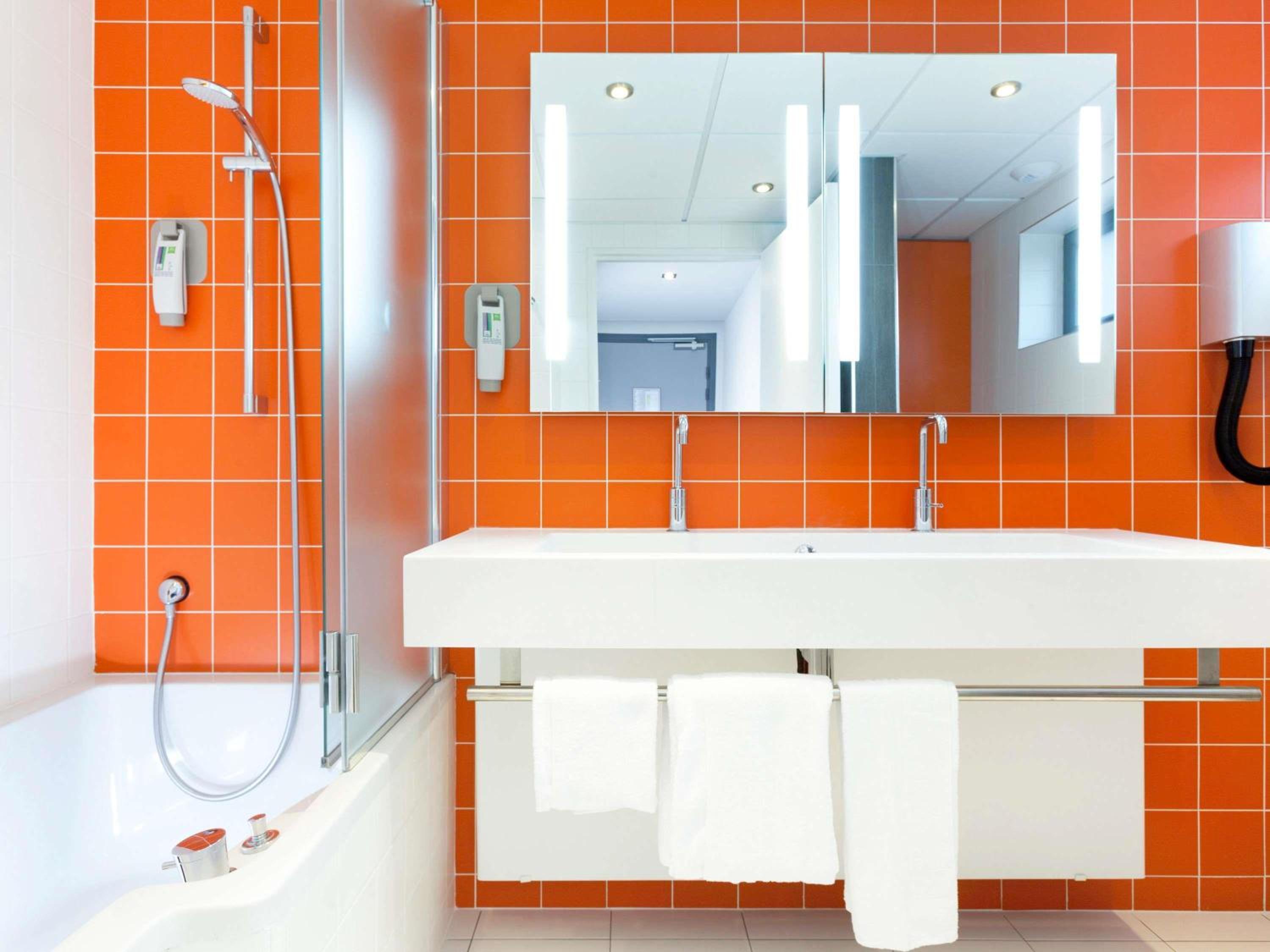 Superior Room with Double Bed and Sofa