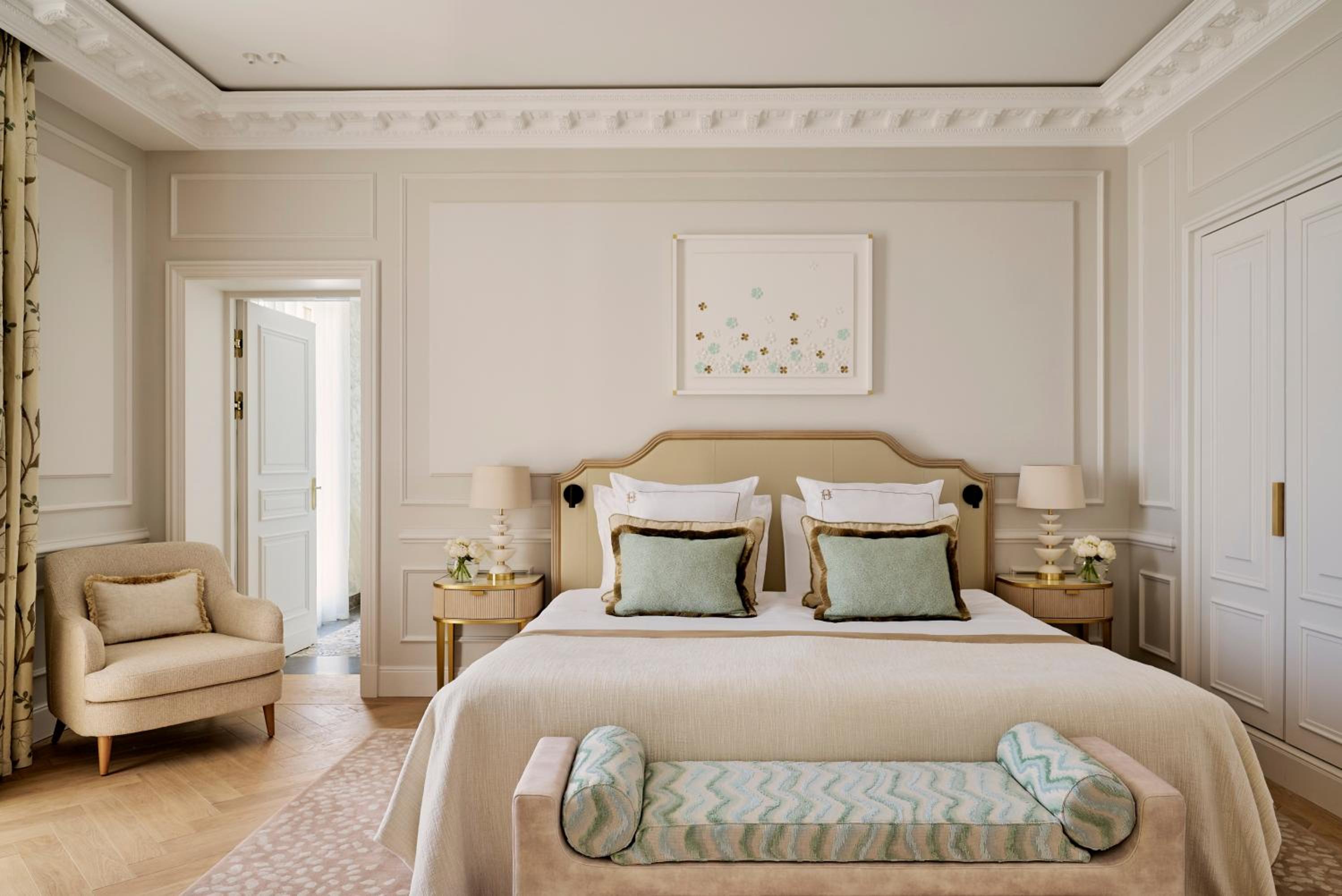 Prestige Suite with Sea View 