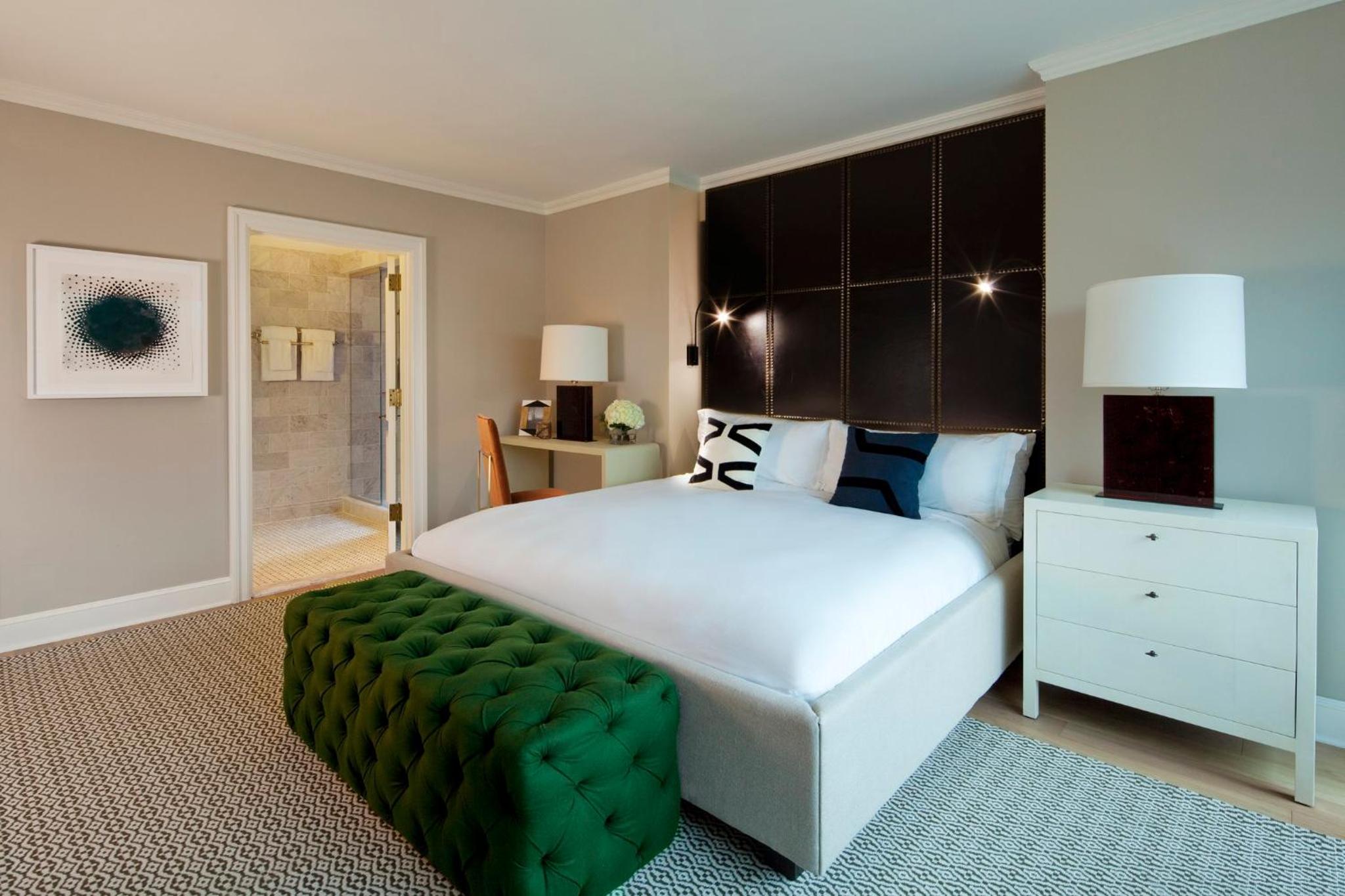 Nate Berkus 1-Bedroom Apartment