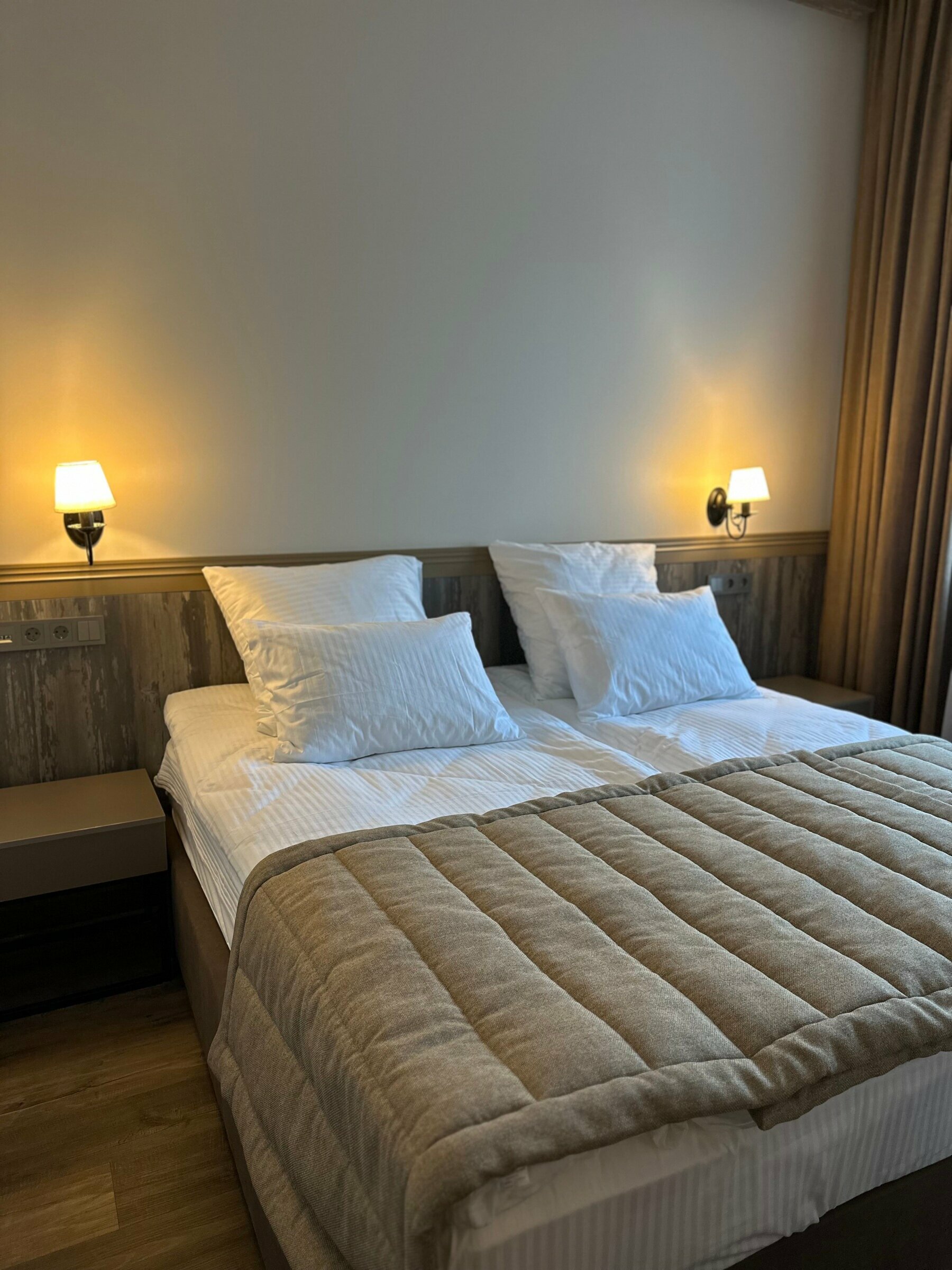 Джуниор сюит двухкомнатный 4-й этаж (408)