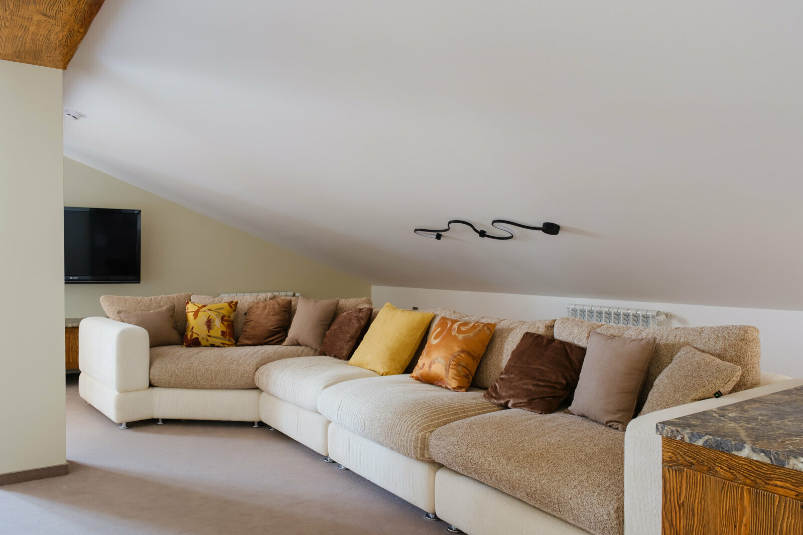 Джуниор Сюит 5-й этаж (504)