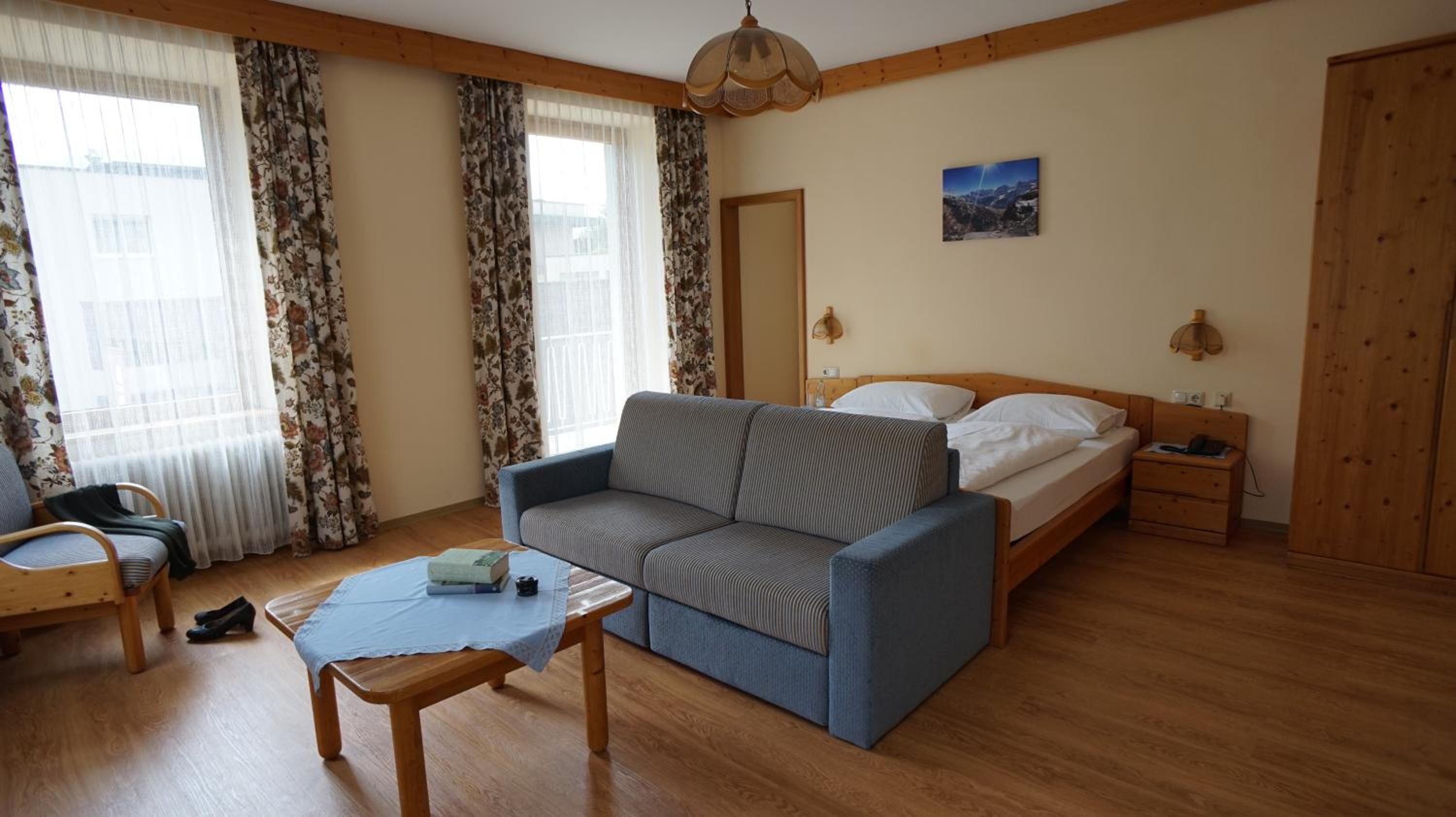 One-Bedroom Apartment with Balcony