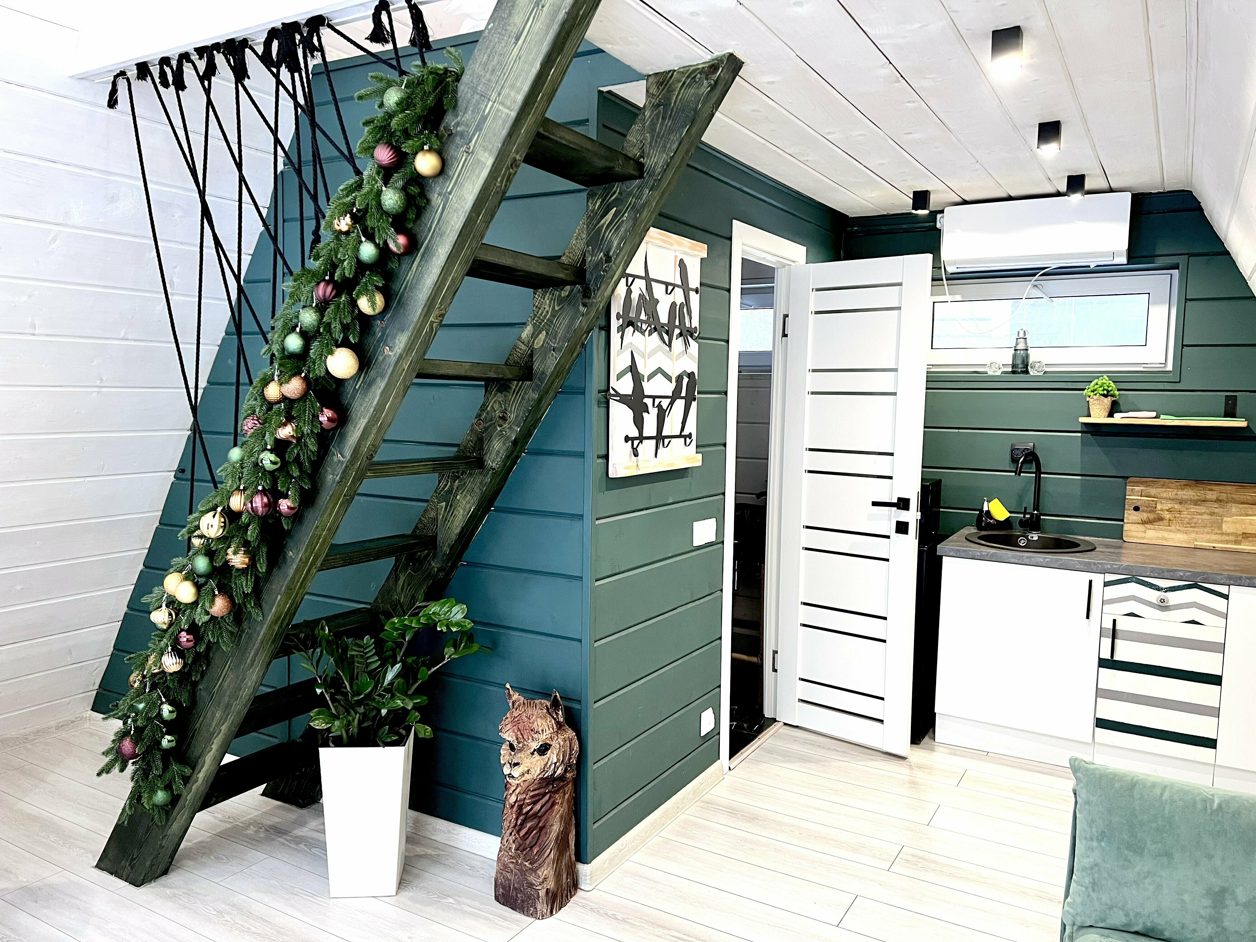 Дом Афрейм зелёный 50 м2 с видом на реку