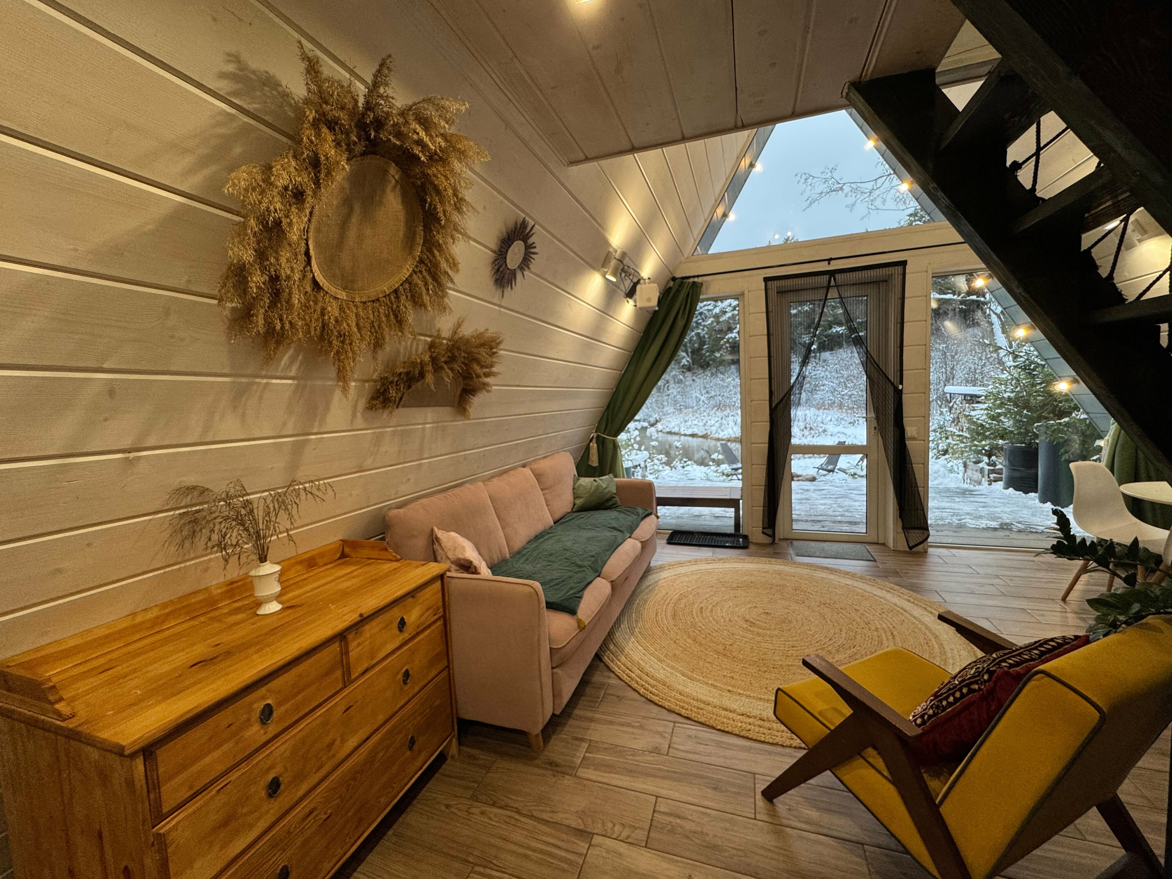 Дом Афрейм зелёный 50 м2 с видом на реку