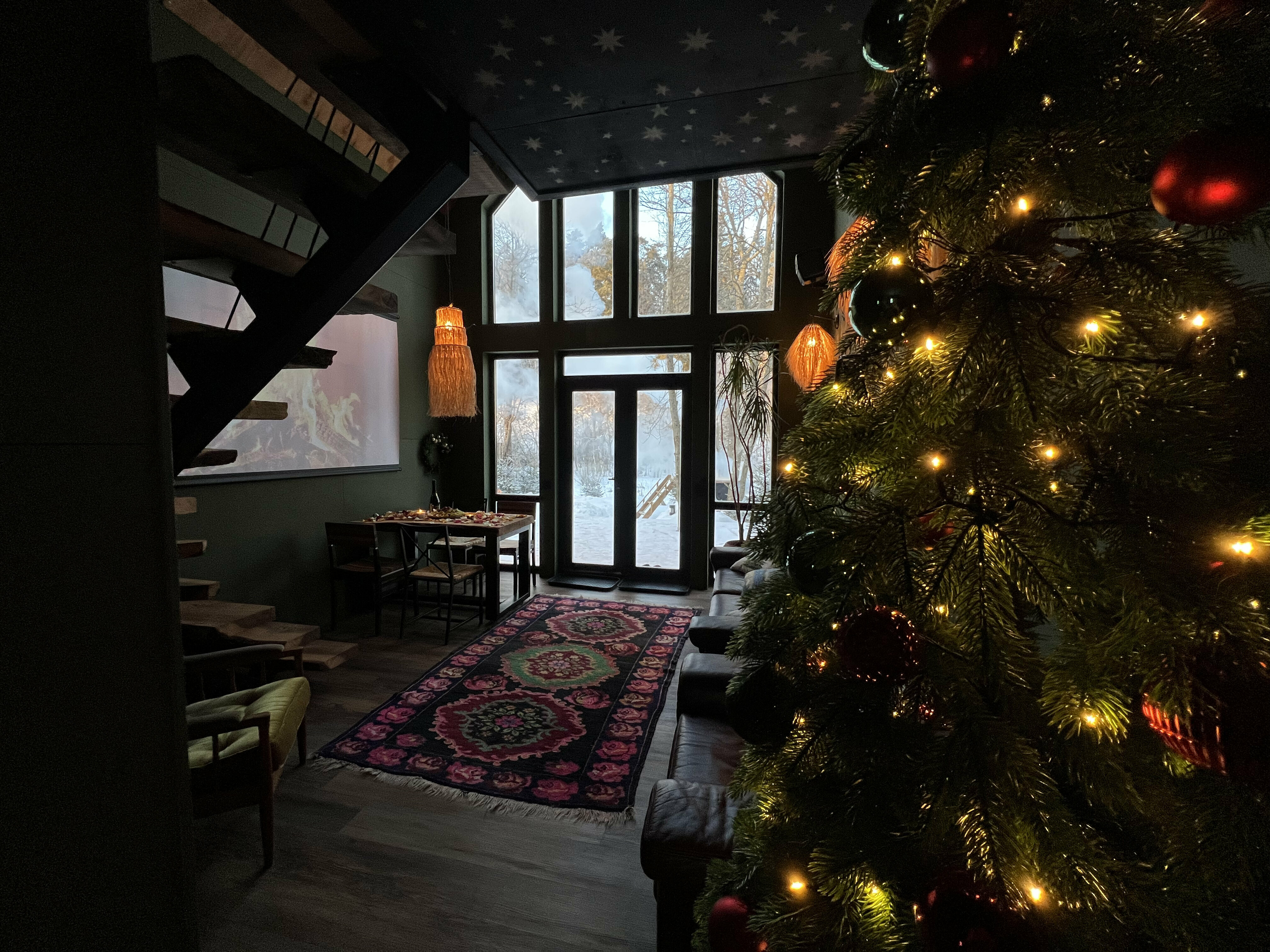 Дом Барн Хаус зелёный 65 м2 с видом на реку