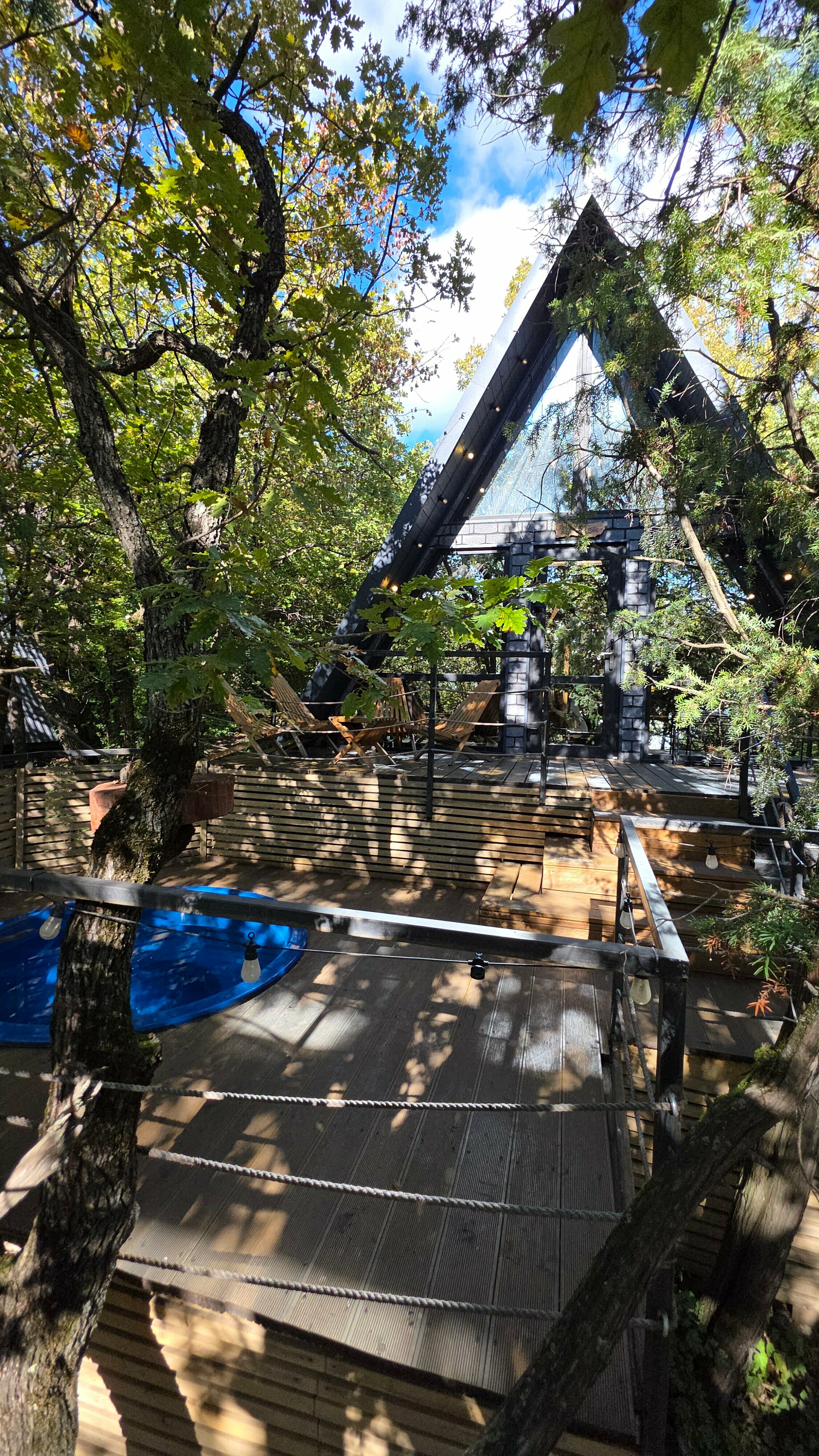 Дом с собственным бассейном