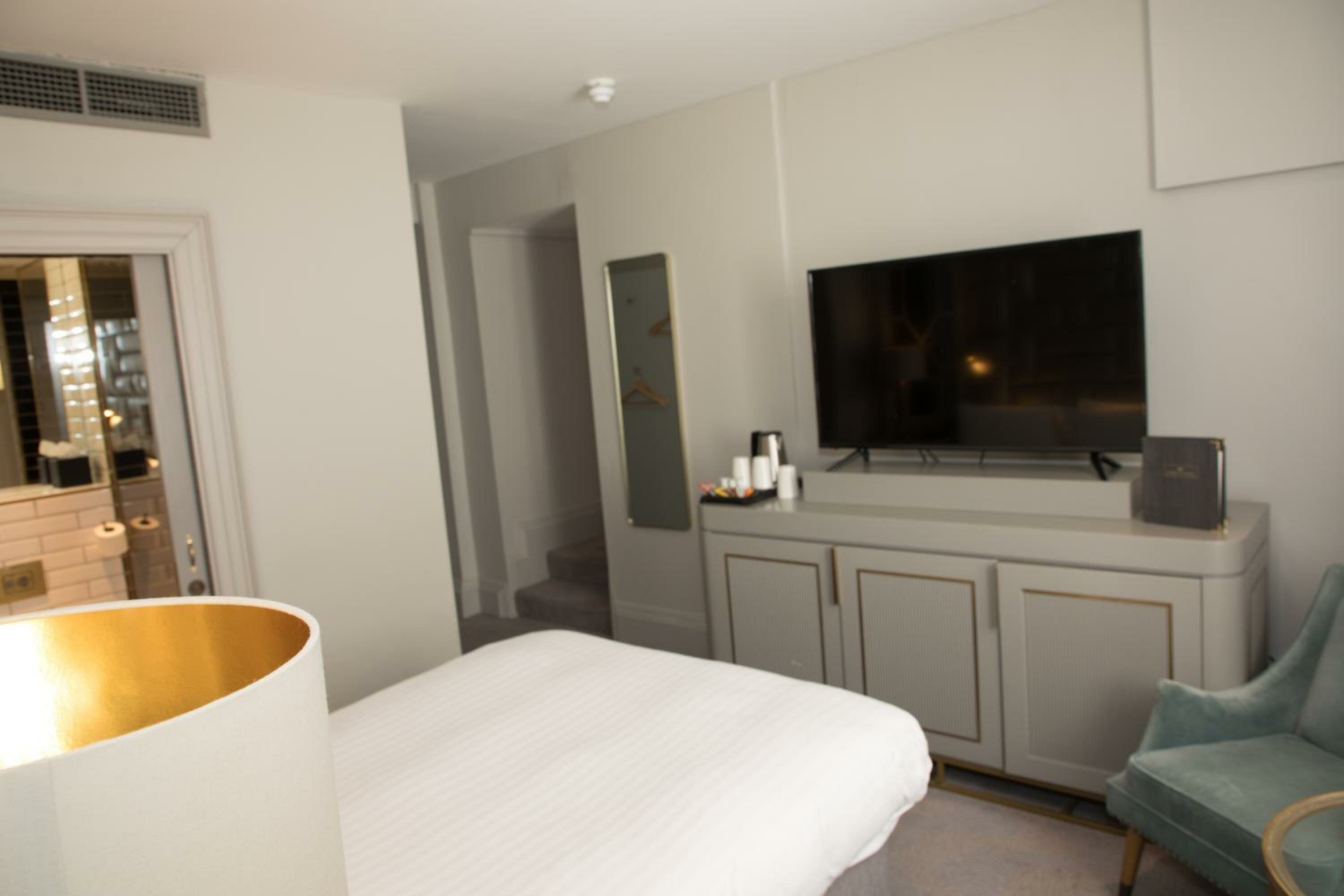 Boutique Triple Room