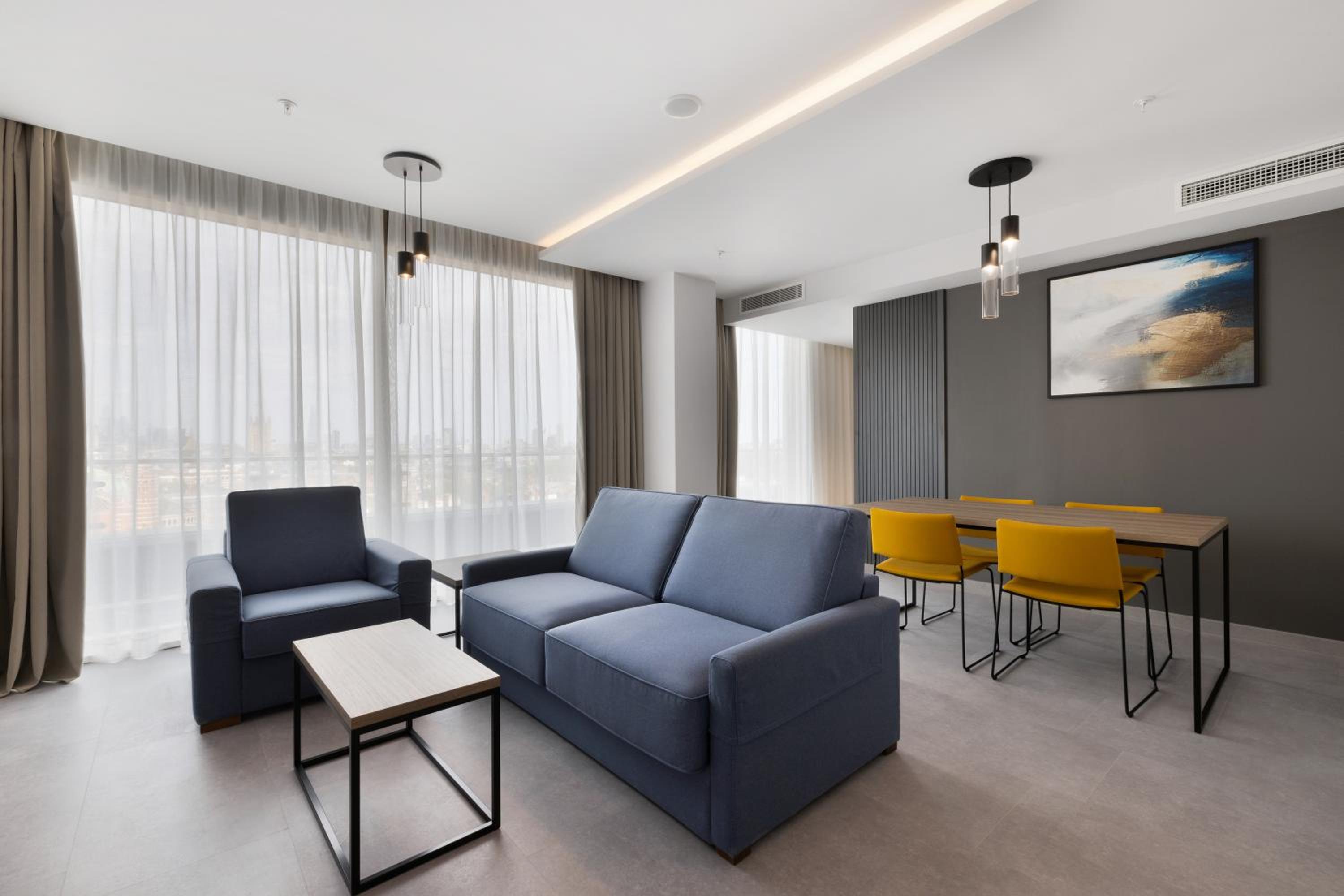 Presidential Suite Package