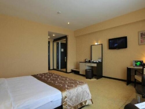 Standard Double Room в Days Baku