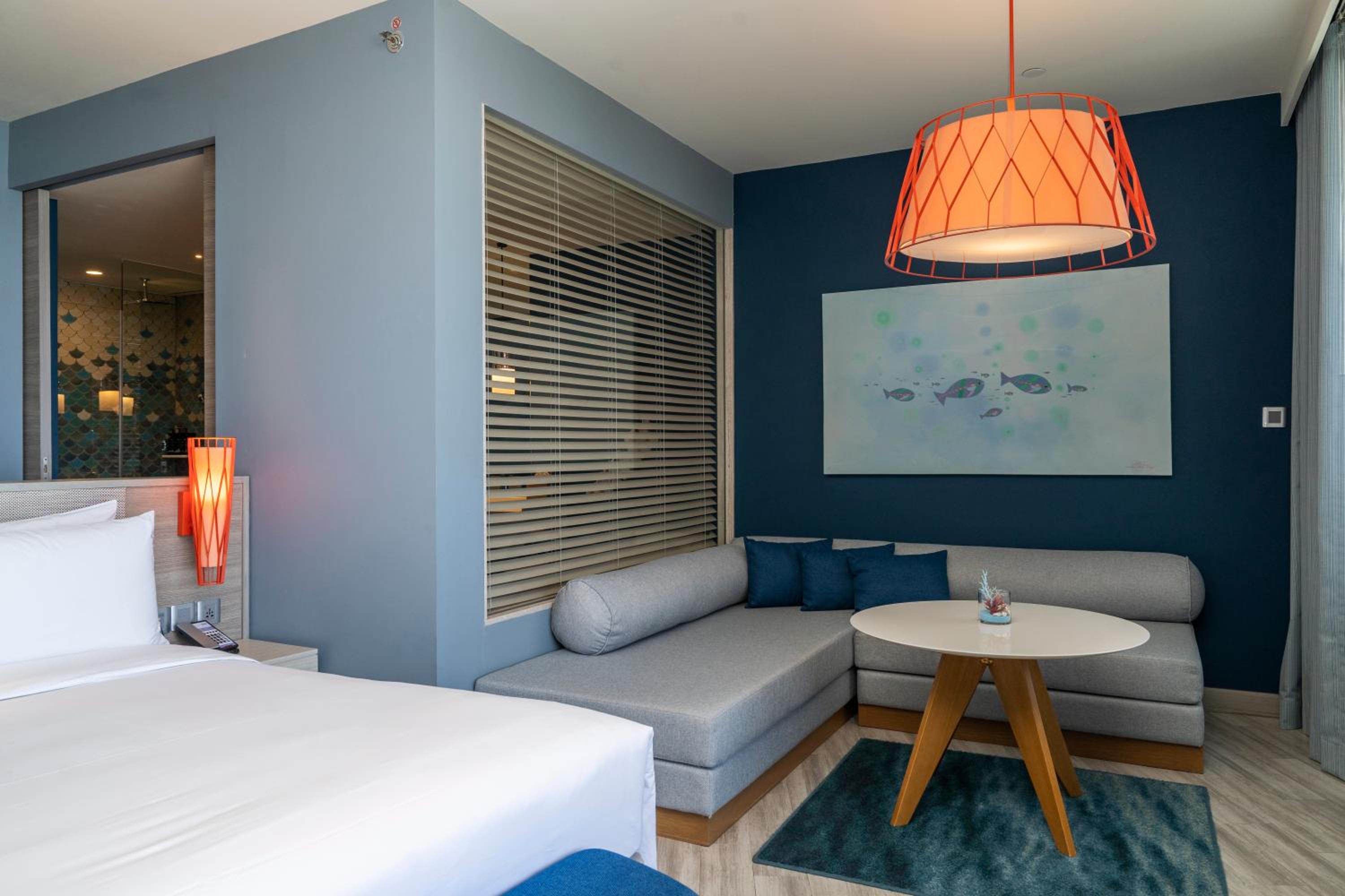 1 King Suite Balcony High Floor