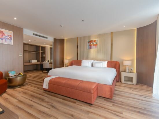 Executive Suite Ocean View