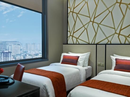 Superior twin Room with City View