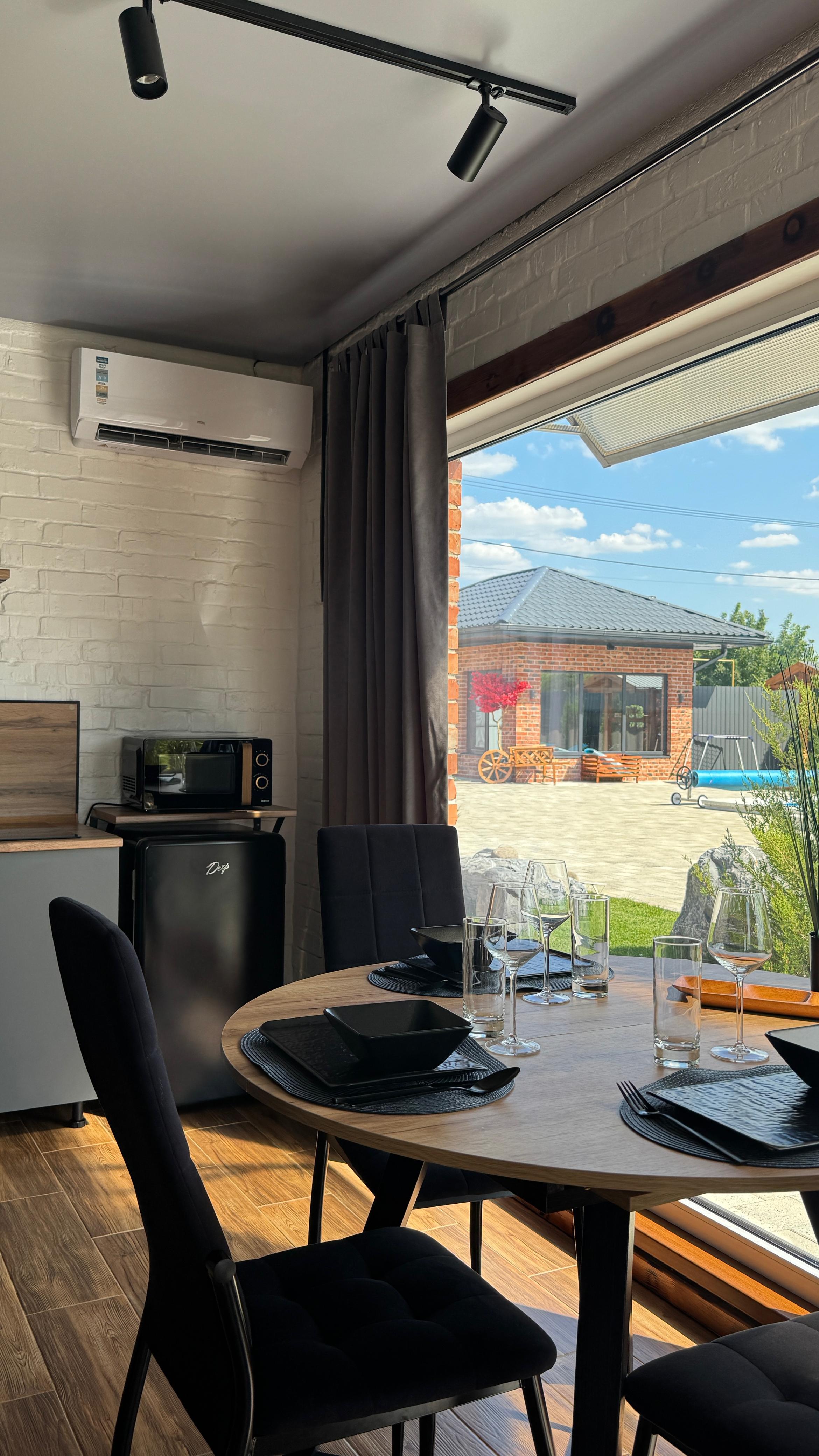 Дом с собственным бассейном