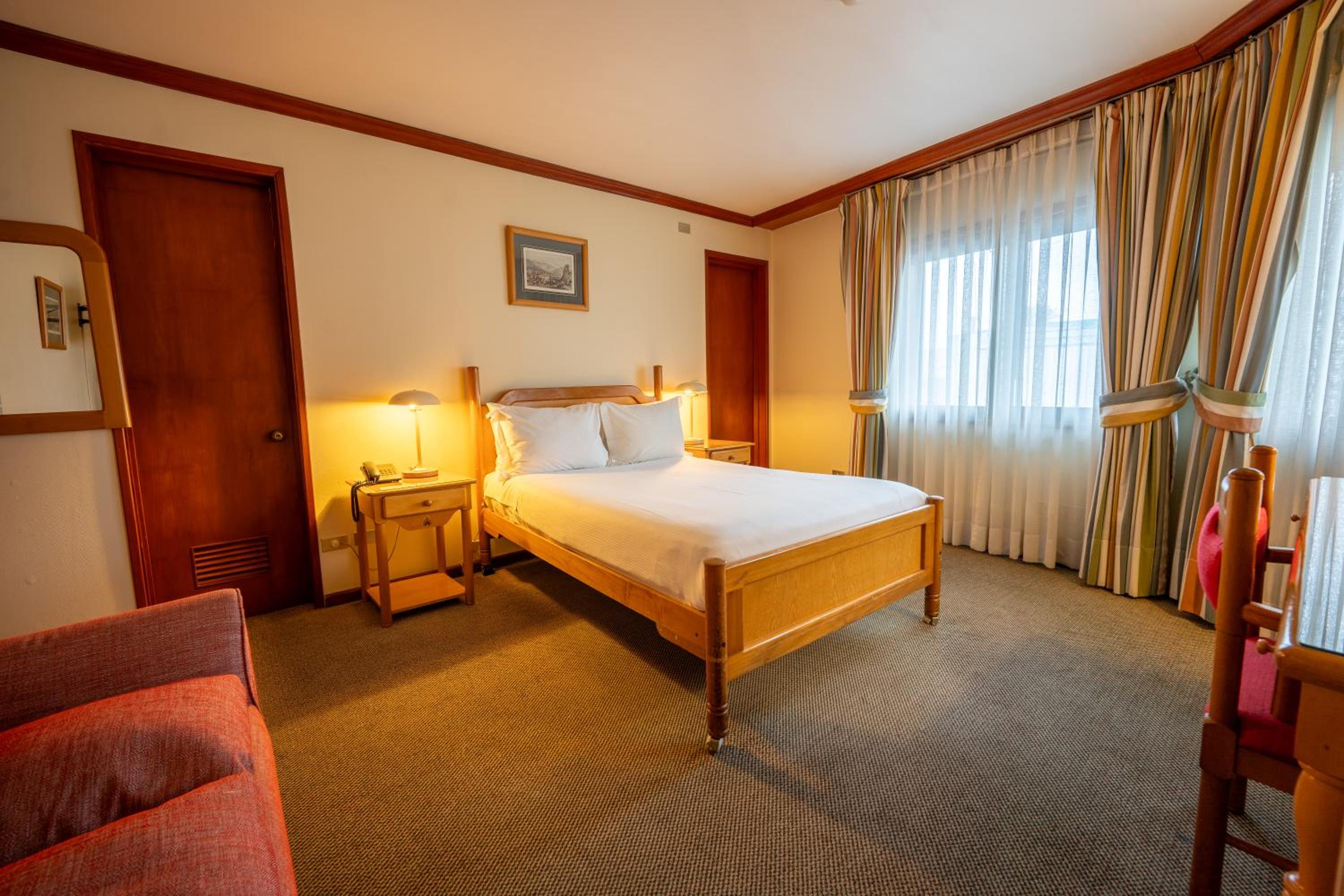 Executive Room (1 person) 